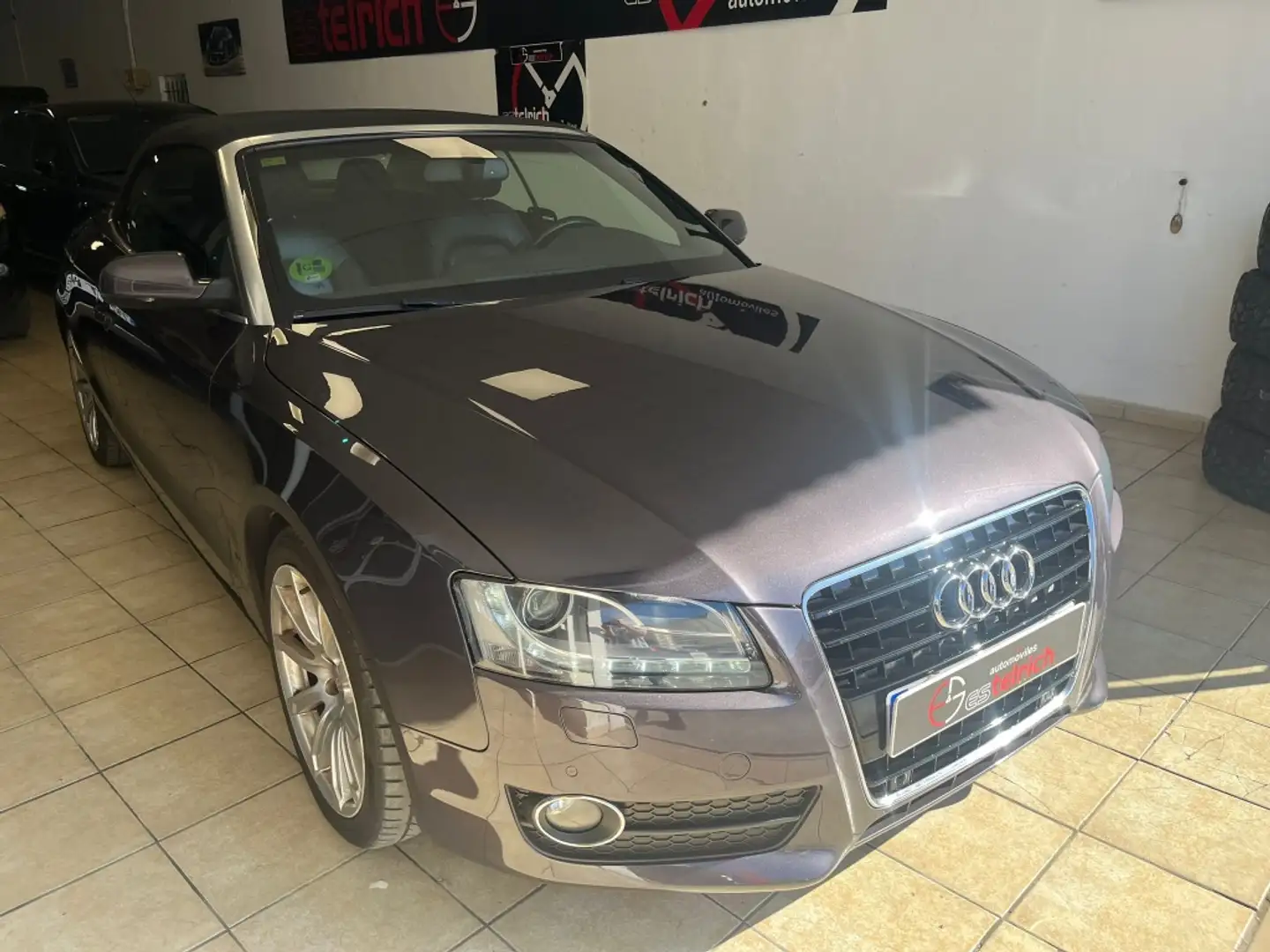Audi A5 Cabrio 2.0 TFSI Multitronic 211 Burdeos - 1