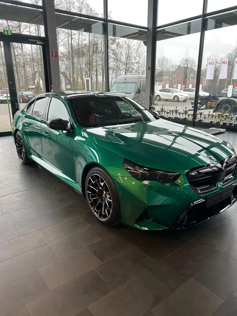 BMW M5 Lim. Carbon ceramic bowers Verde - 1