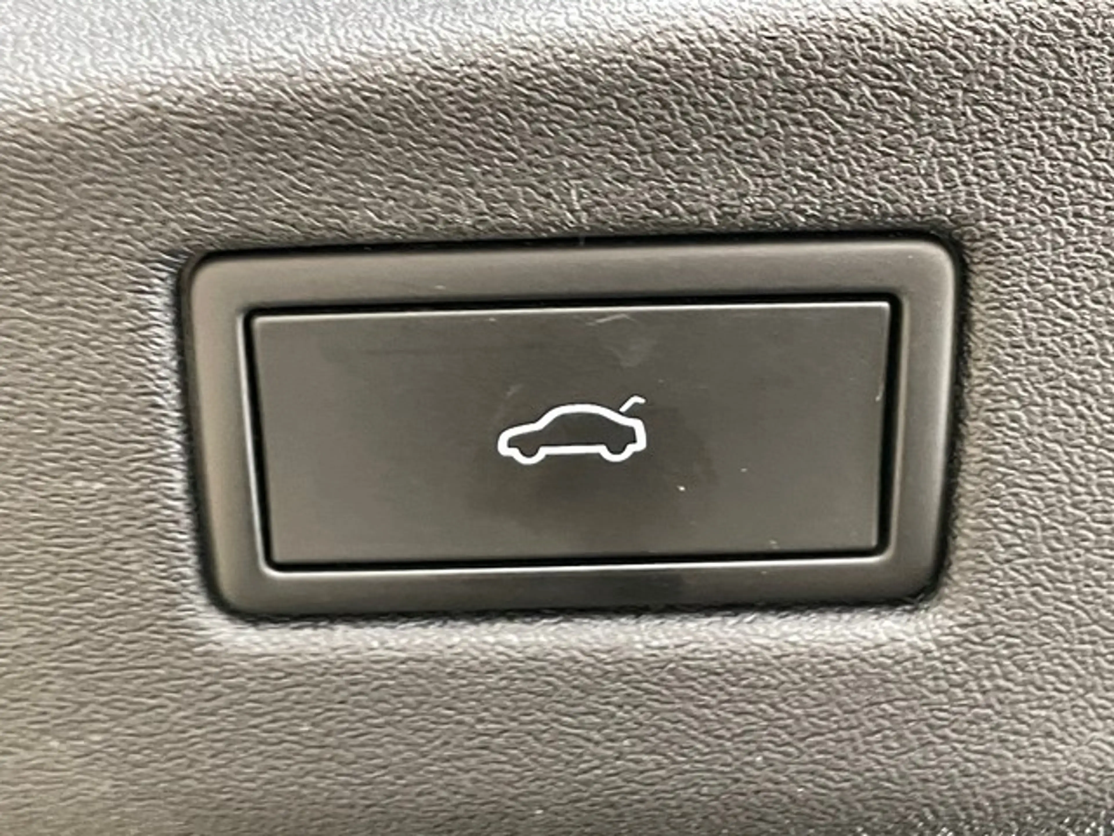 Volkswagen ID.7 Pro 210 kW ACC+LANE+APP+MATRIX+KAMERA — photo 10