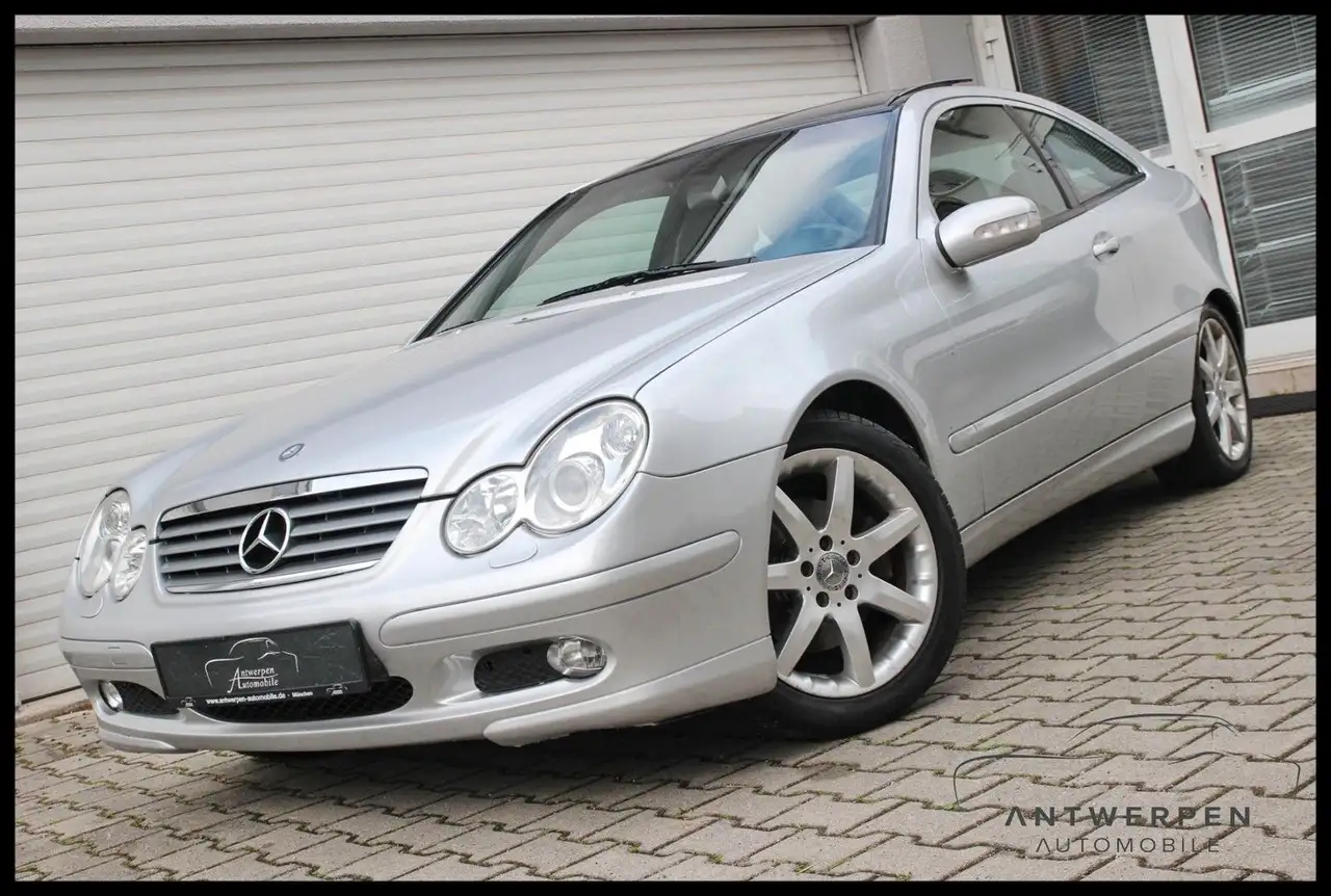 Mercedes-Benz C 230