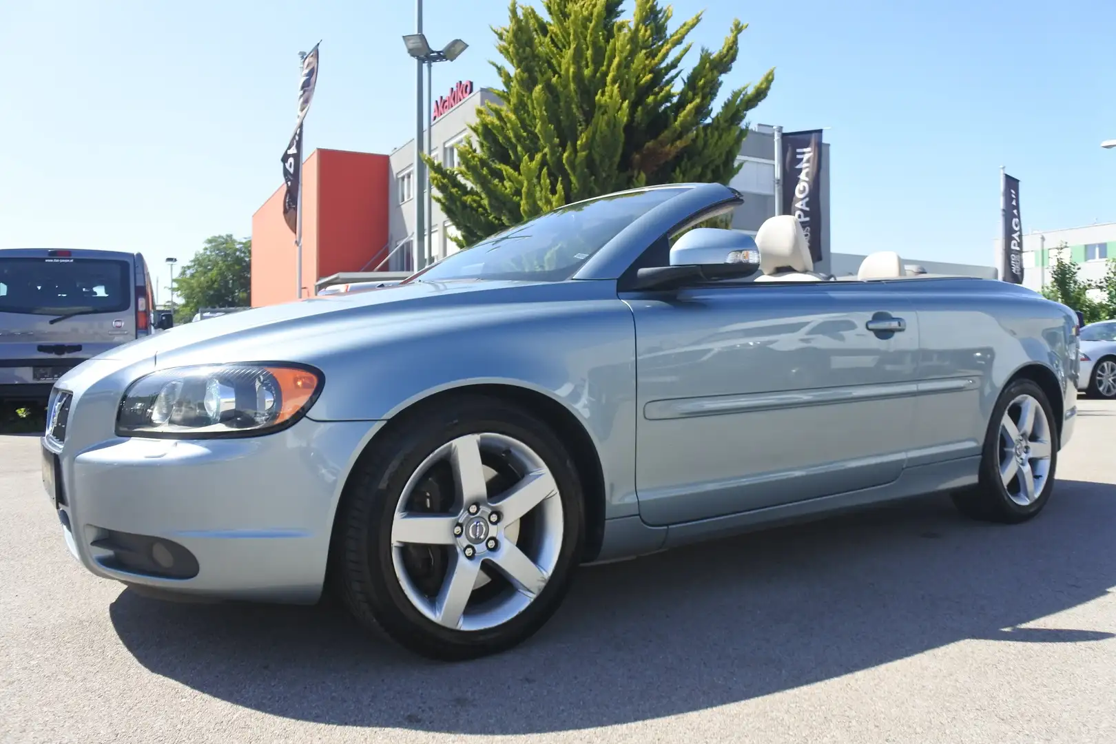 Volvo C70 Summum Geartronic/LEDER/NAVI/SERVICEHEFT Blau - 2