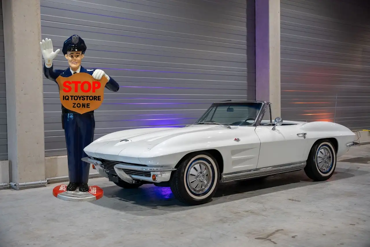 Corvette C2