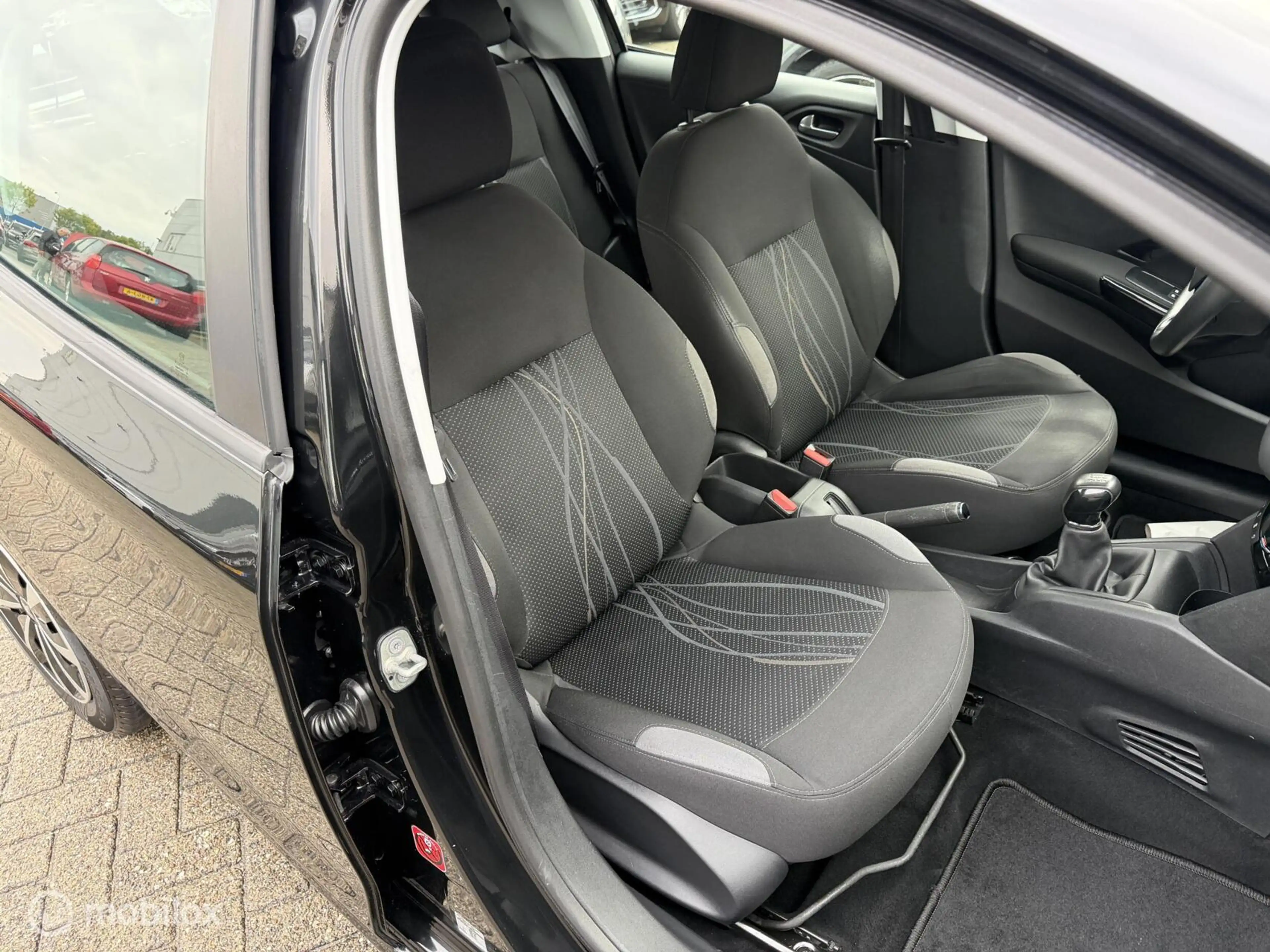 Peugeot 208 1.2 VTi Envy,Airco.Navi,Cruise,1e eigenaar — photo 4