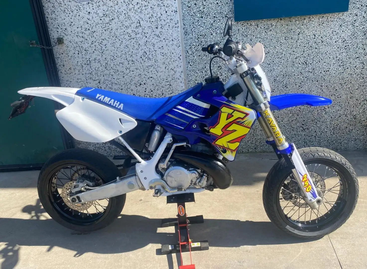 Yamaha YZ 250 Azul - 2