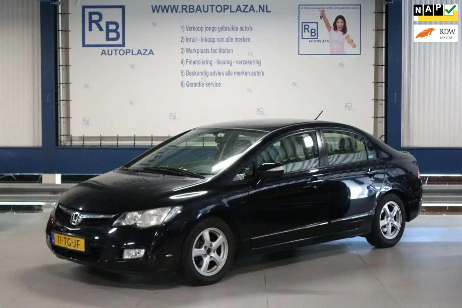 Honda Civic 1.3 Hybrid / APK 3-2026 Zwart - 1