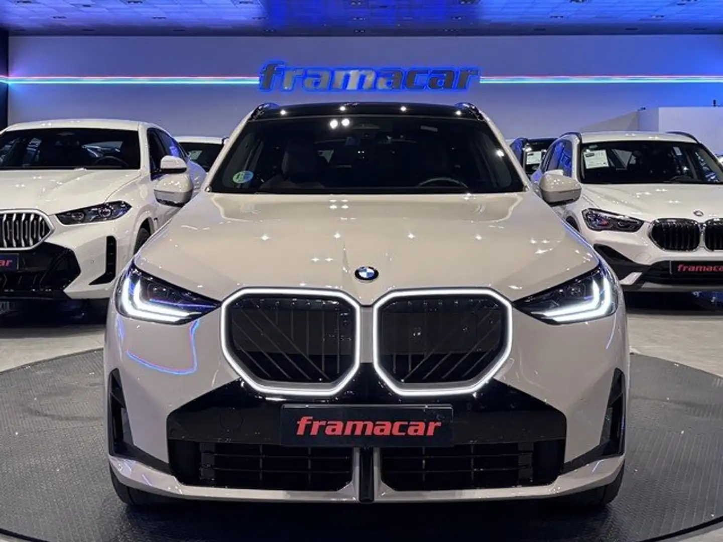BMW X3 xDrive 20dA Gris - 2