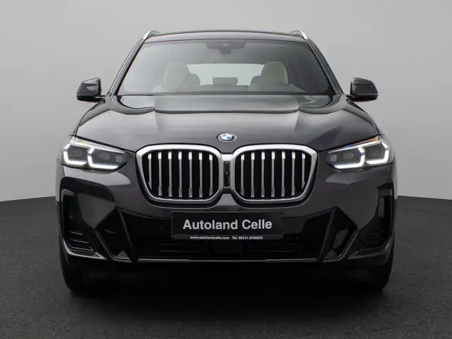 BMW X3 M view 2