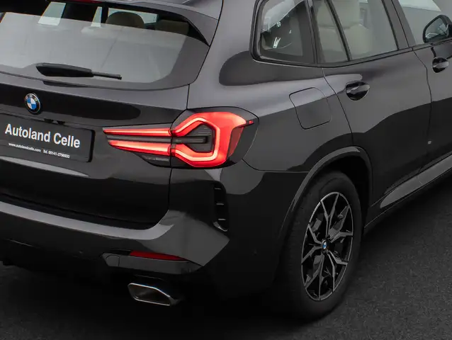 BMW X3 M view 14