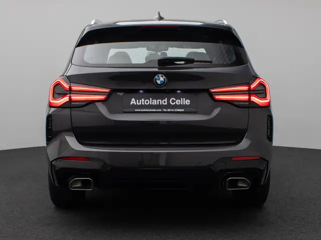 BMW X3 M view 8