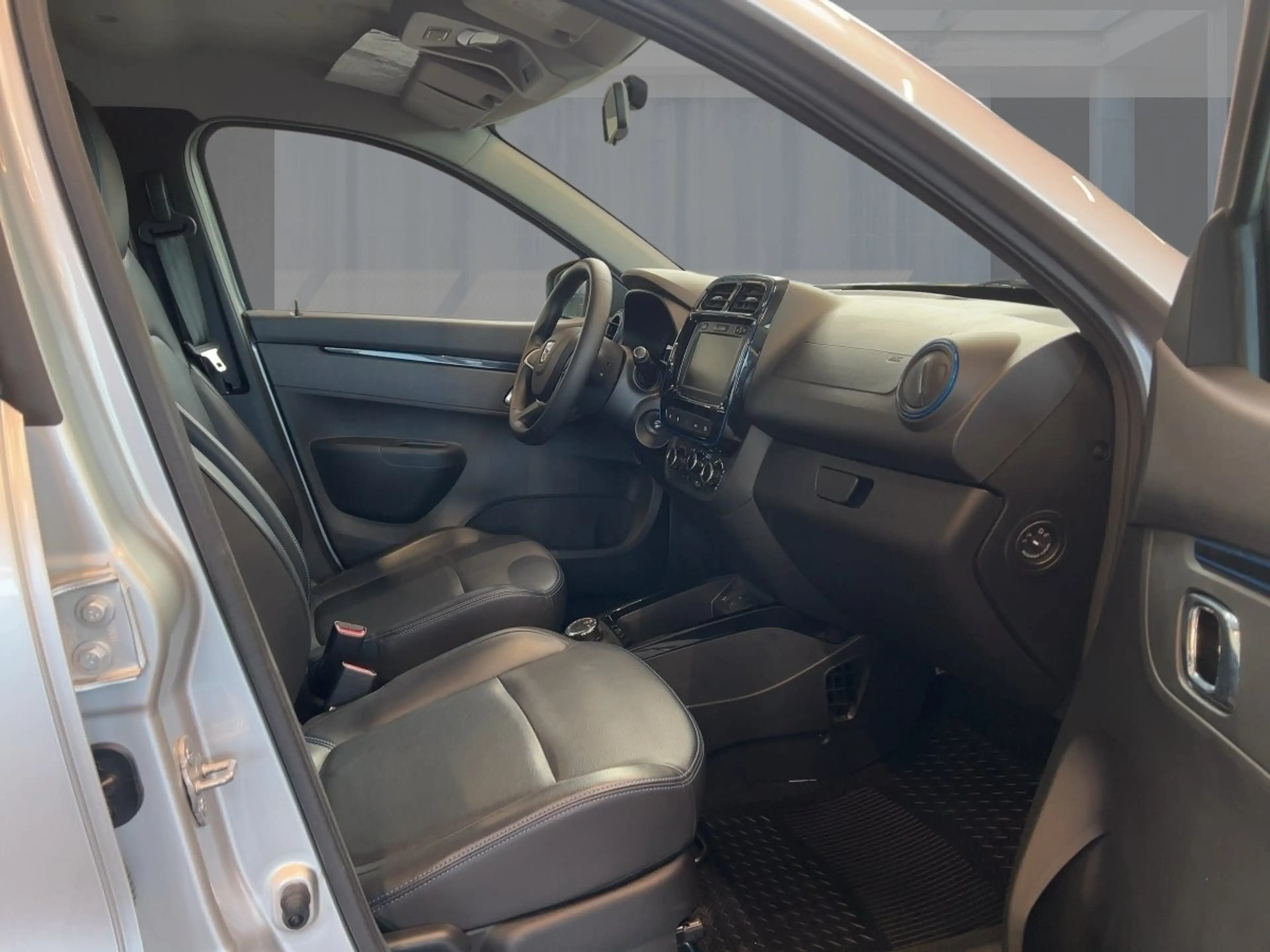 Dacia Spring Electric 45 Comfort — photo 8