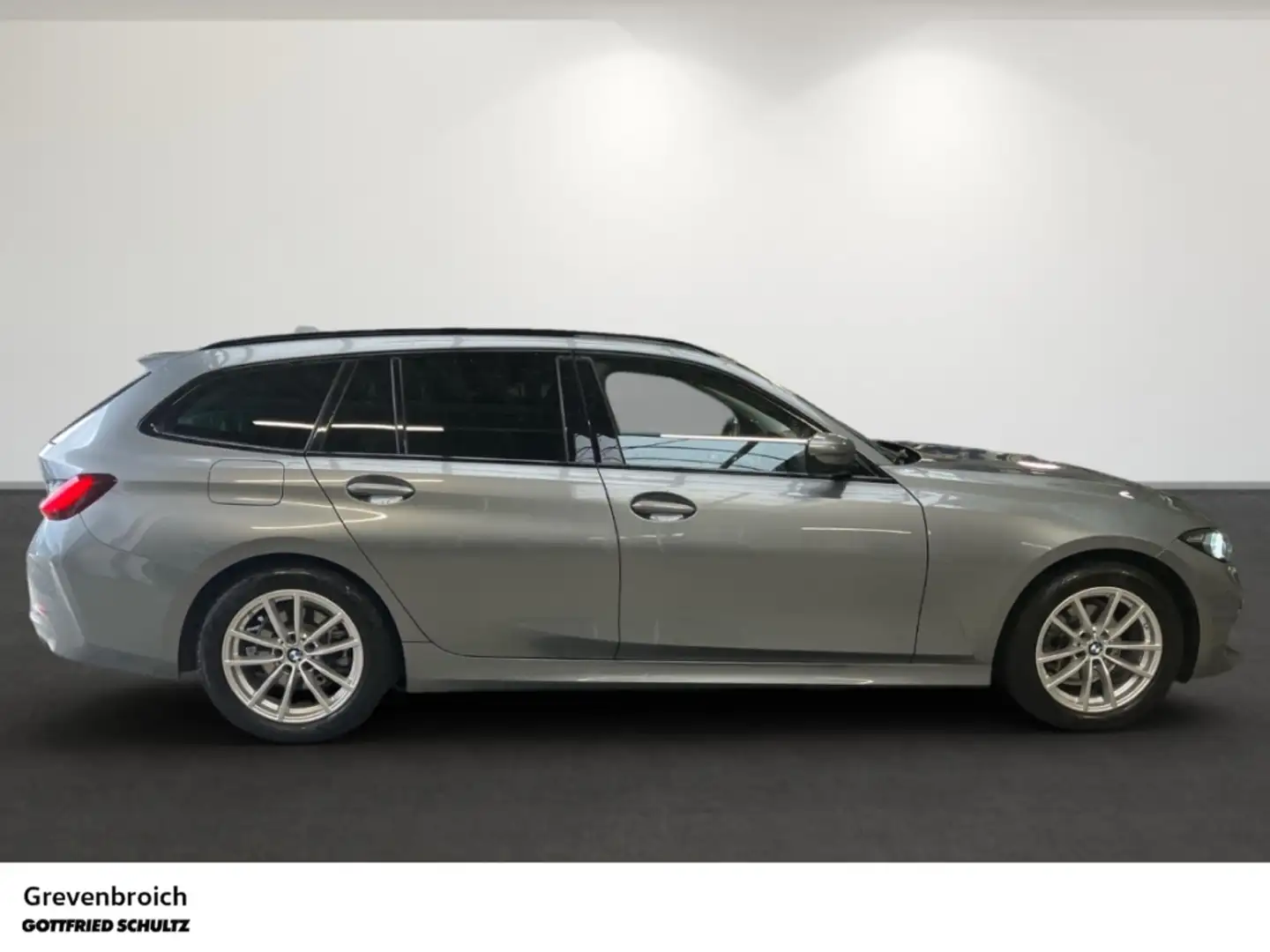 BMW 318 d Touring Shadow Line  WIDESCREEN AHK PDC HEADUP M Grau - 2