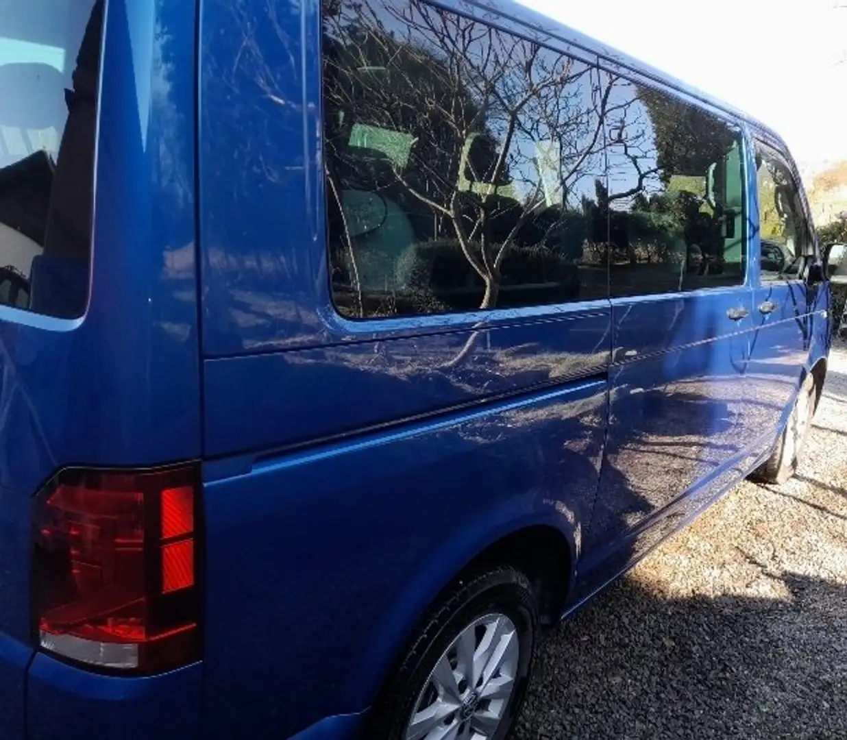 Volkswagen T6.1 Multivan Multivan T6.1 Kurz DSG Trendline Blau - 2
