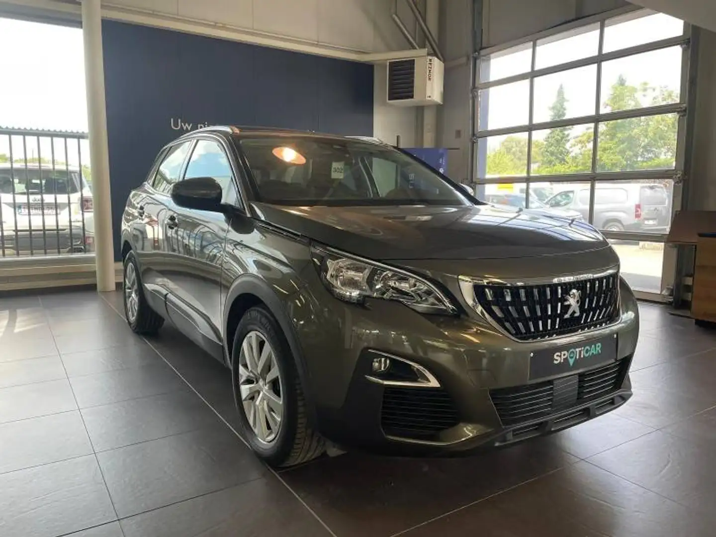Peugeot 3008 2 1.2 PureTech 96kW S&S Allure Vert - 1
