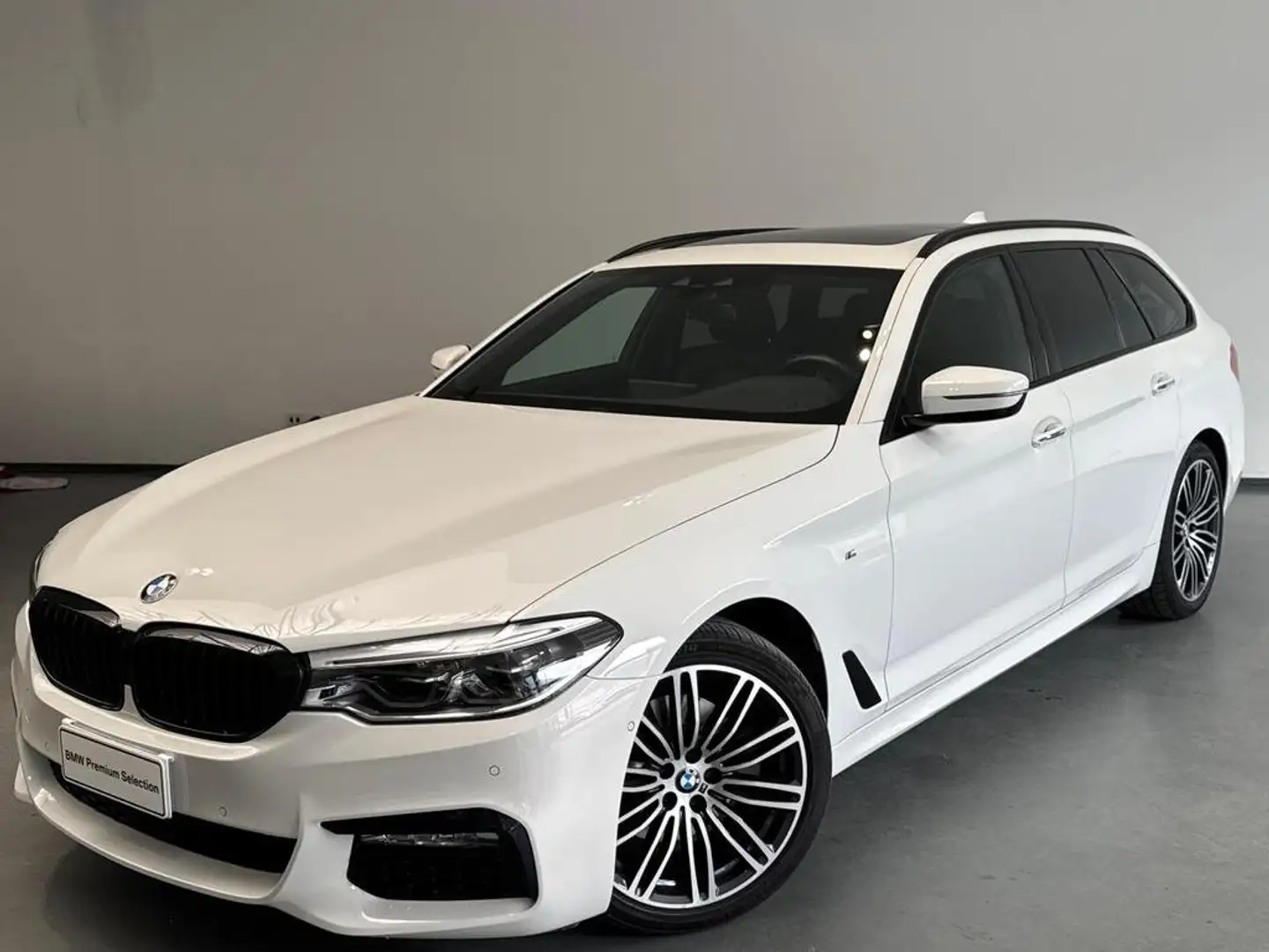 BMW 520 Serie 5 520d Touring xdrive Msport auto - 1