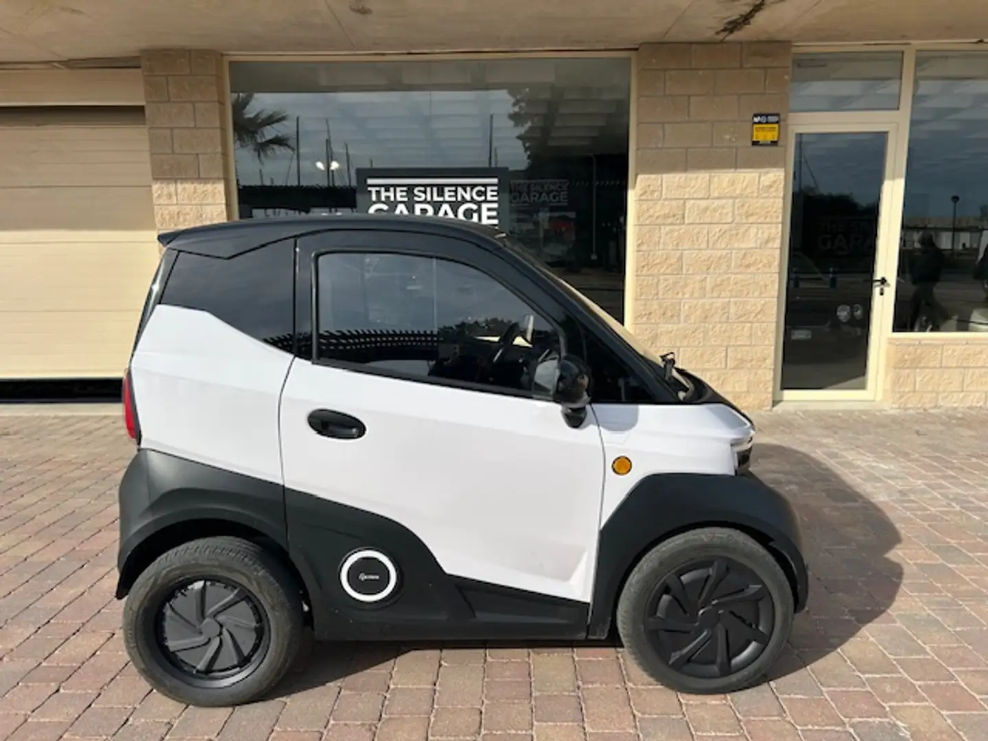 Silence S04 L7e Weiß - 2