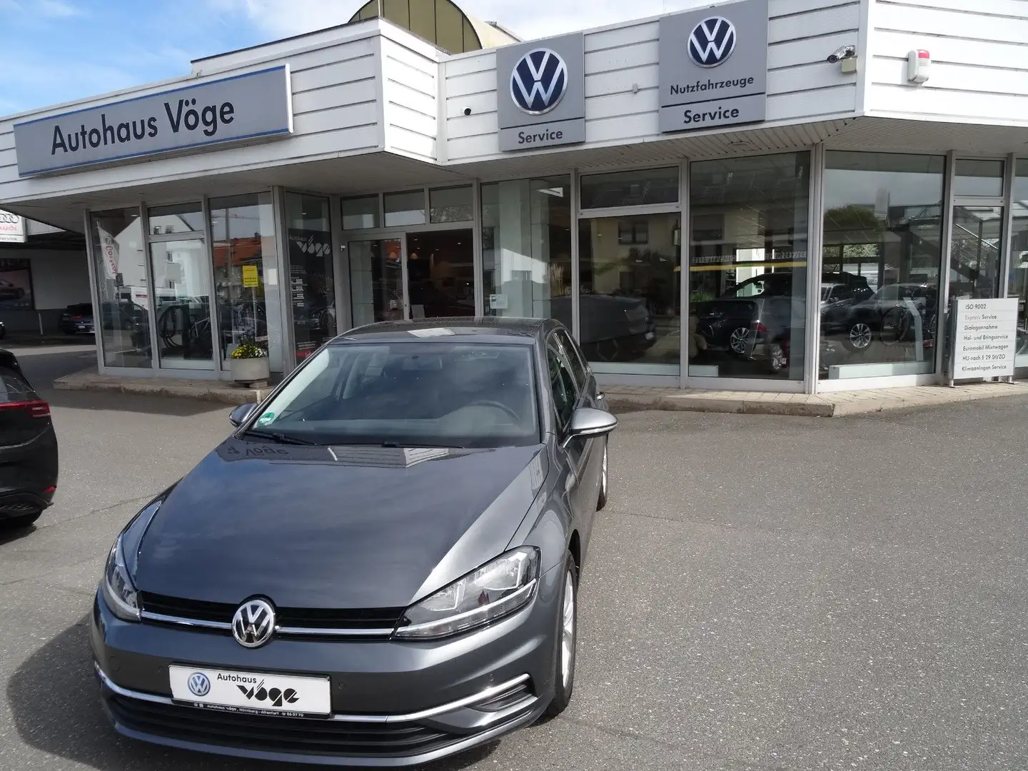 Volkswagen Golf VII 1.0 TSI BMT DSG "Comfortline" PDC CLIMA Grau - 1