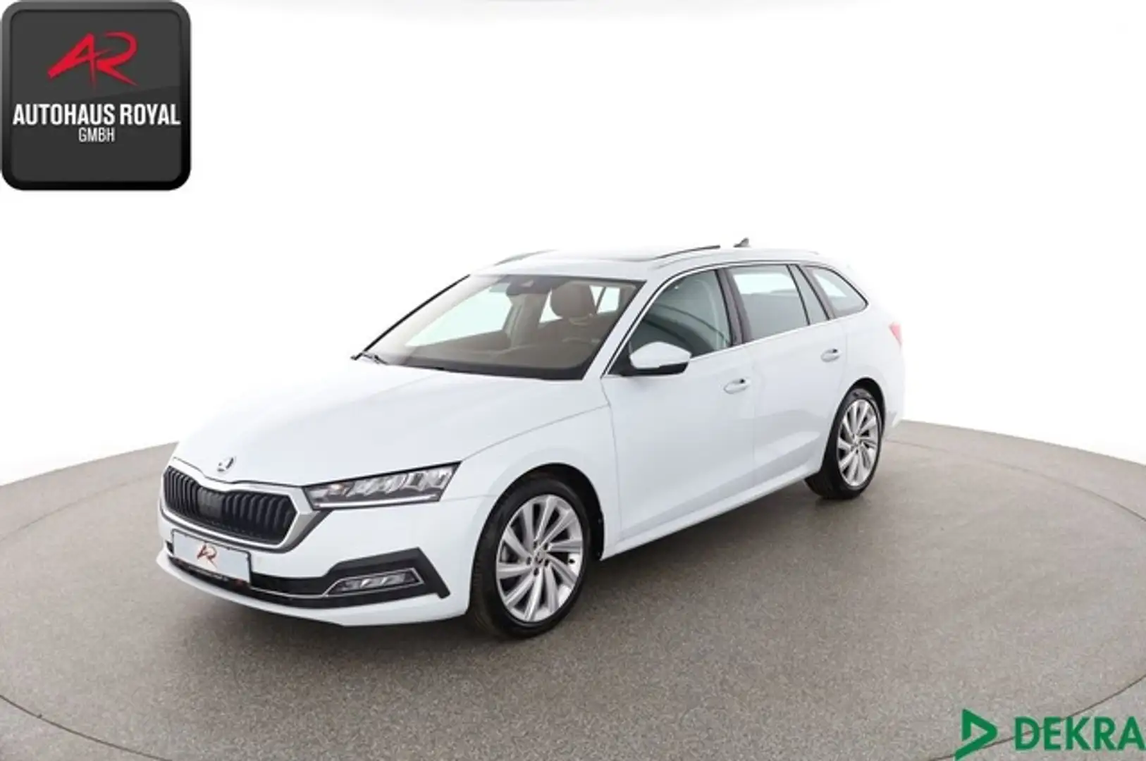 Skoda Octavia Combi 2.0 TDI STYLE HUD,PANO,KEYLESS,ACC Weiß - 1