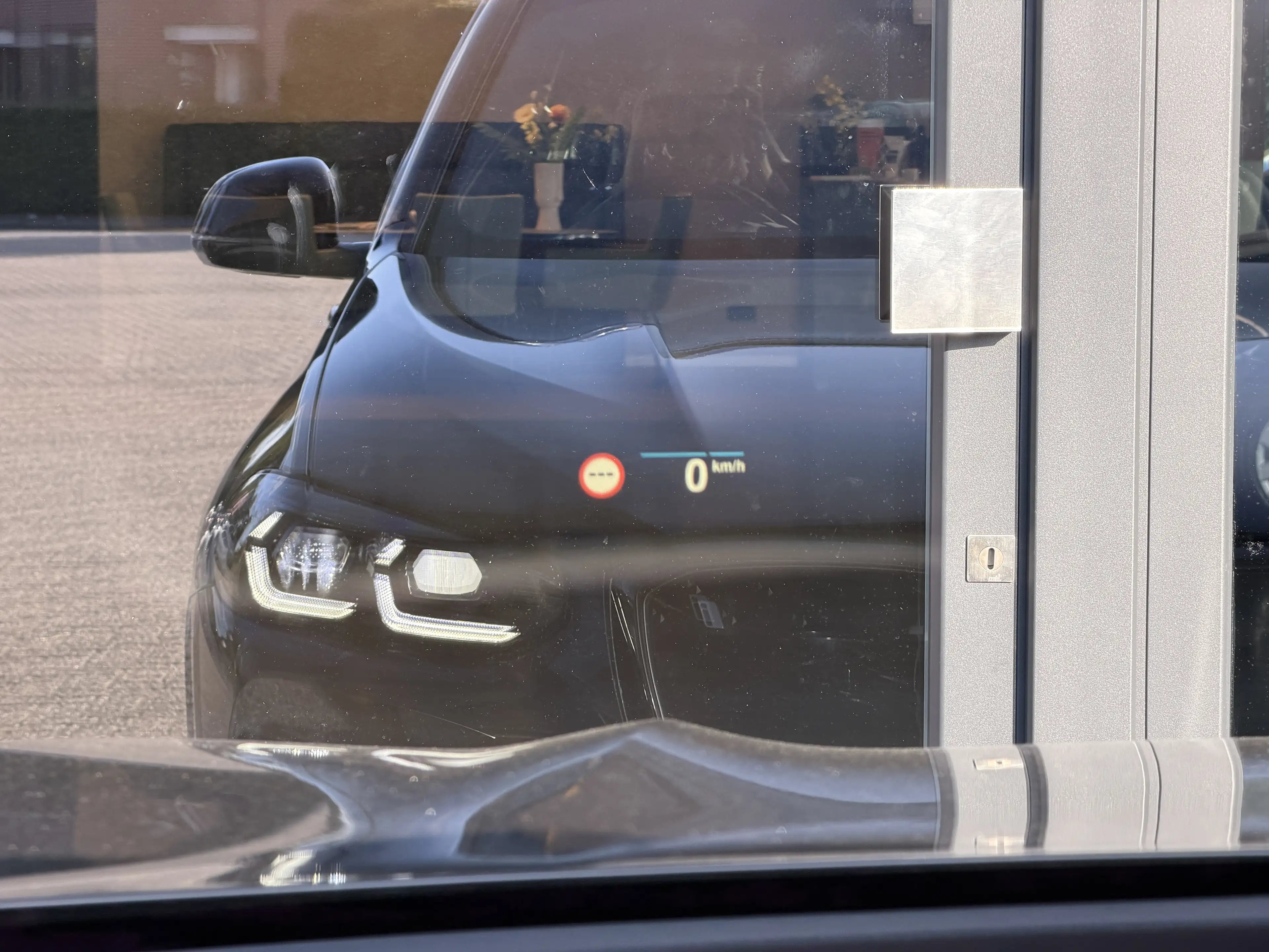 BMW iX3 High Executive M Pakket | SOH 99% | Panoramadak | — photo 15