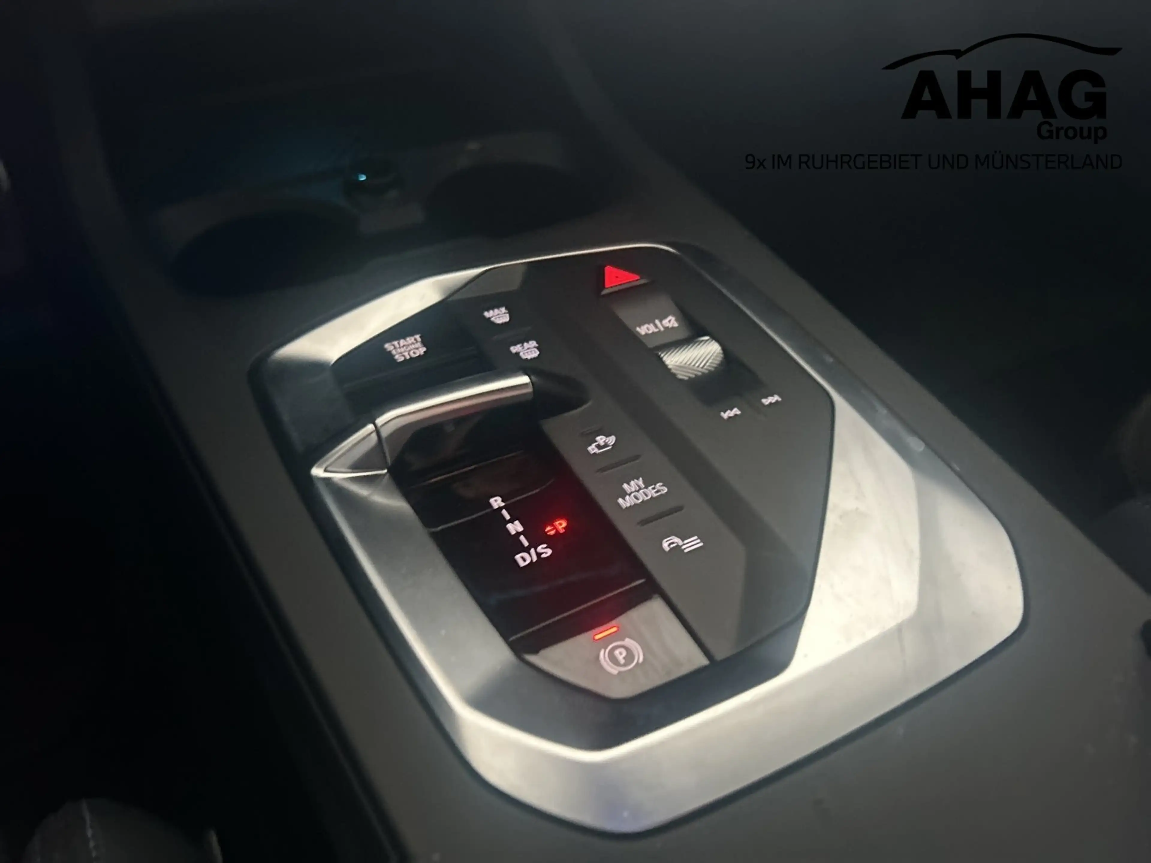 BMW 120 d M Sport Stop&Go HuD 360° H/K — photo 10