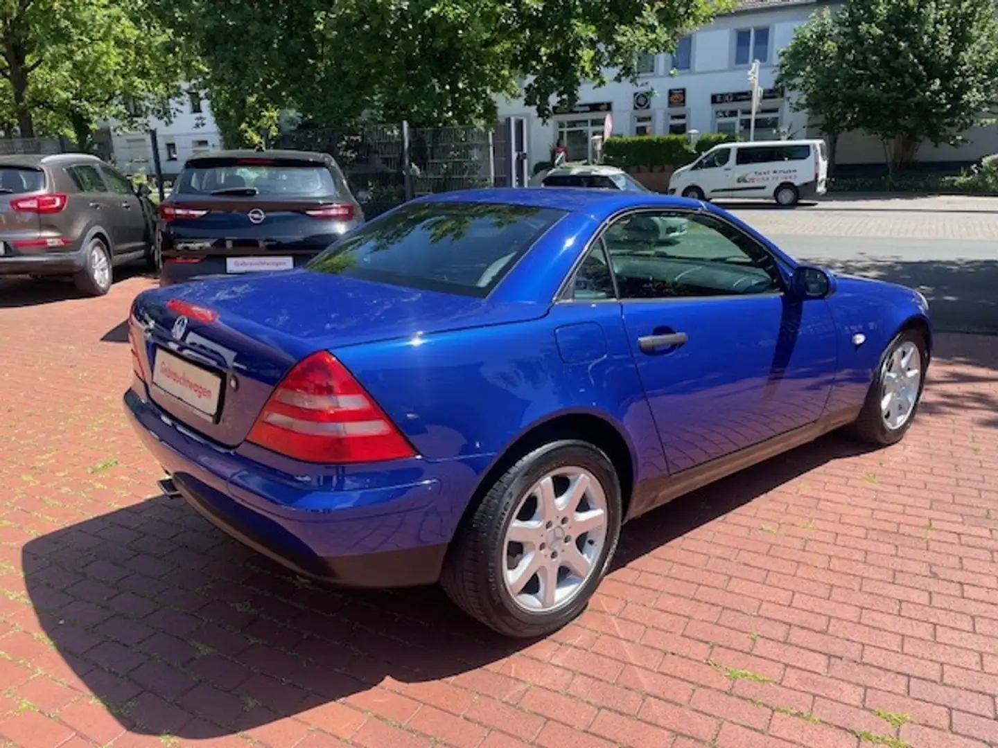 Mercedes-Benz SLK 200 Automatik Blau - 2