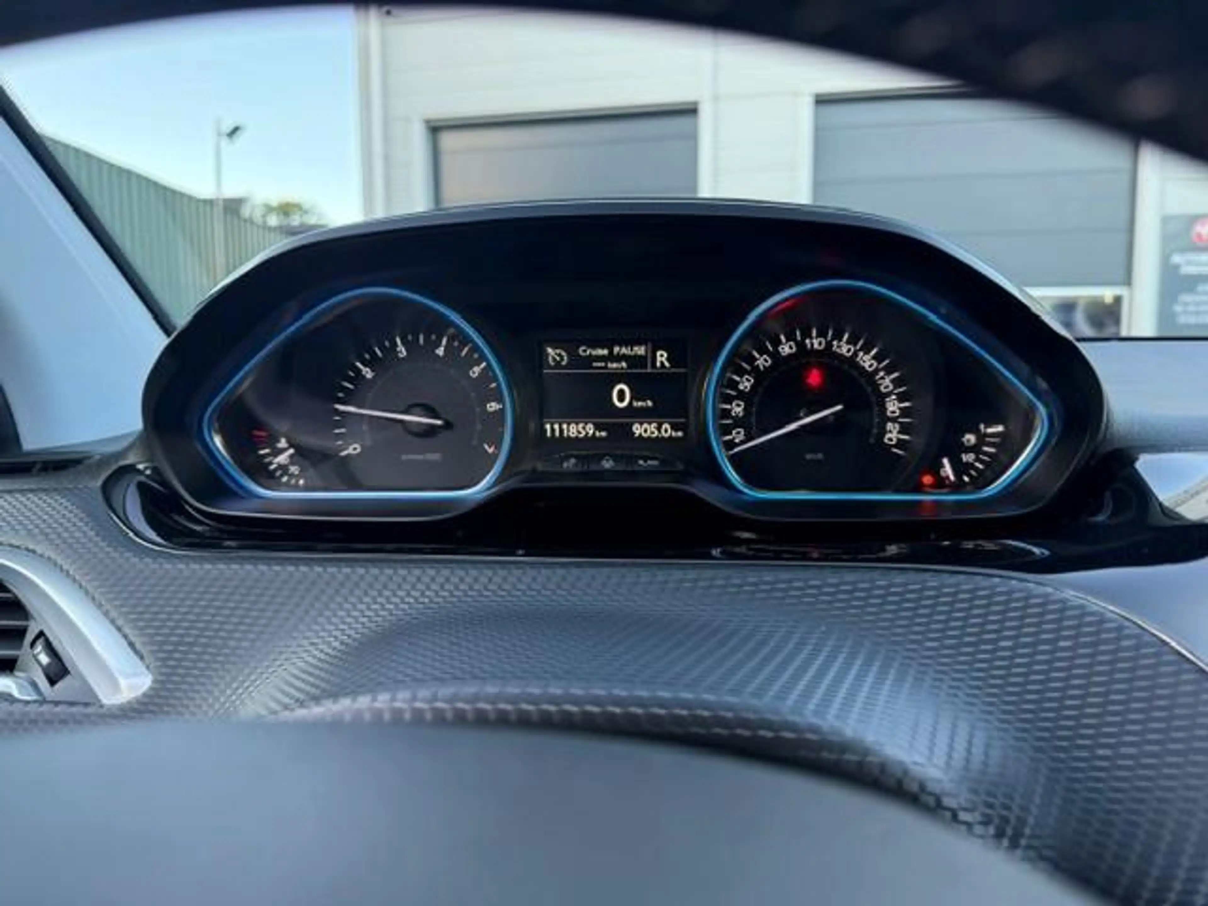 Peugeot 2008 1.2/Aut/Navi/Cam/Hleer/Allure — photo 19