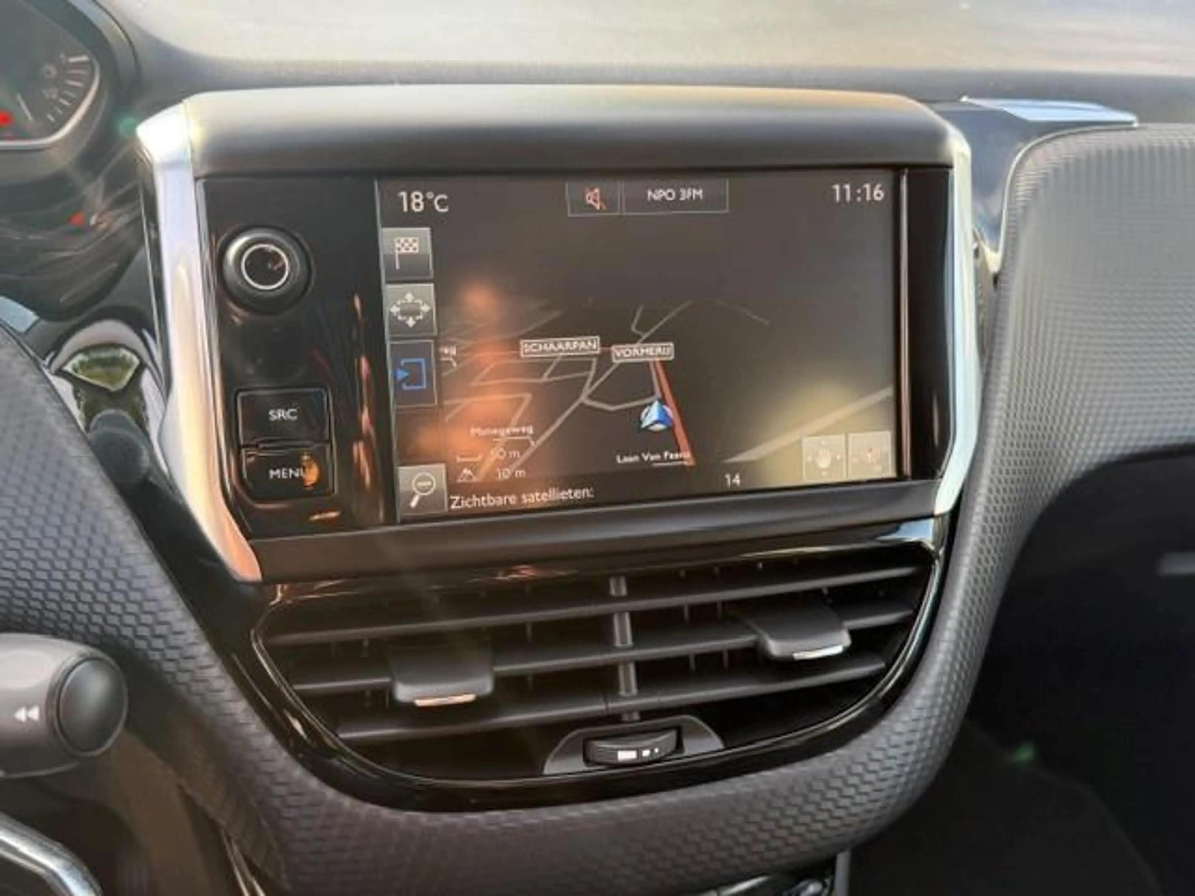 Peugeot 2008 1.2/Aut/Navi/Cam/Hleer/Allure — photo 11