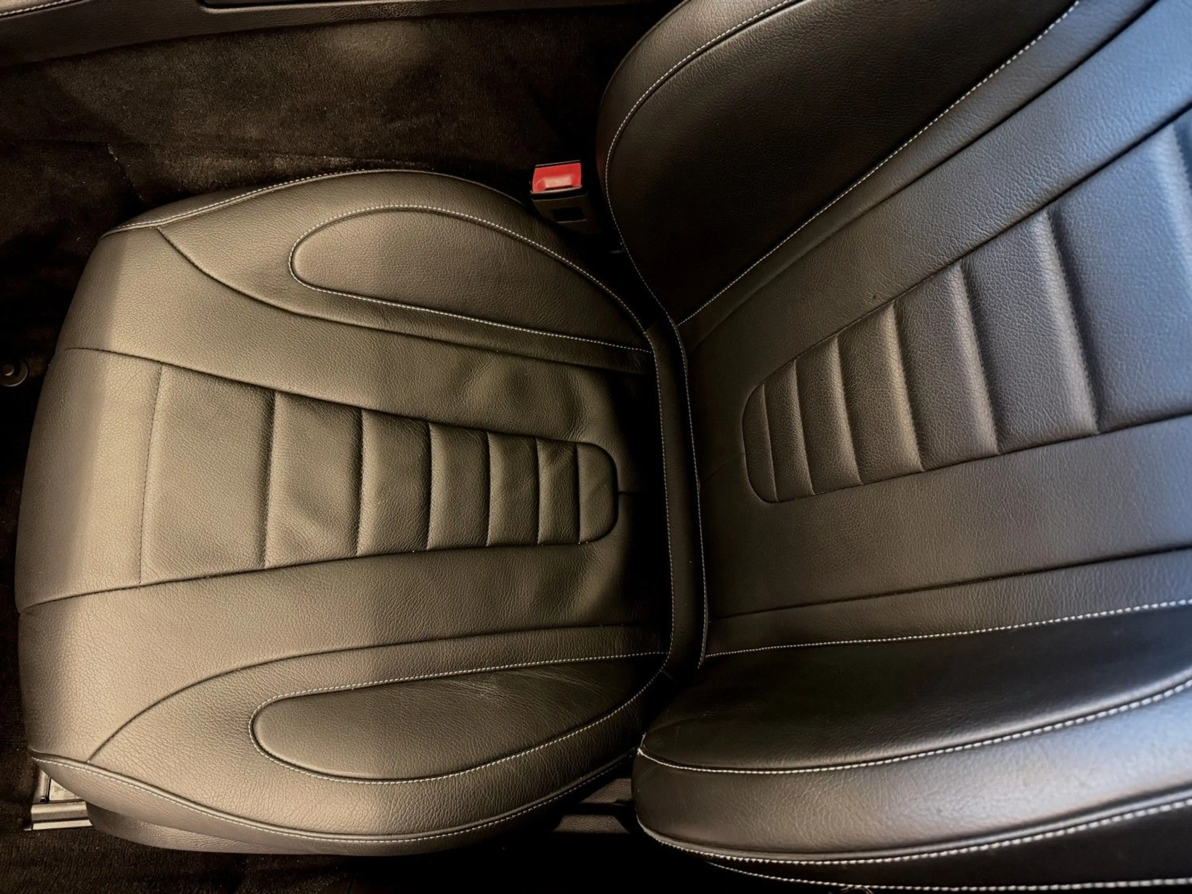 Mercedes-Benz CLS 450 4Matic 1Hand AMG Paket EGSD 360 Grad 1A — photo 8