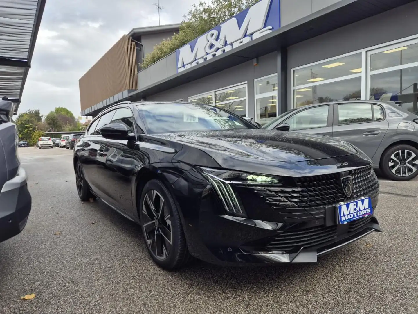 Peugeot 508 BlueHDi 130 EAT8 SW GT Nero - 1