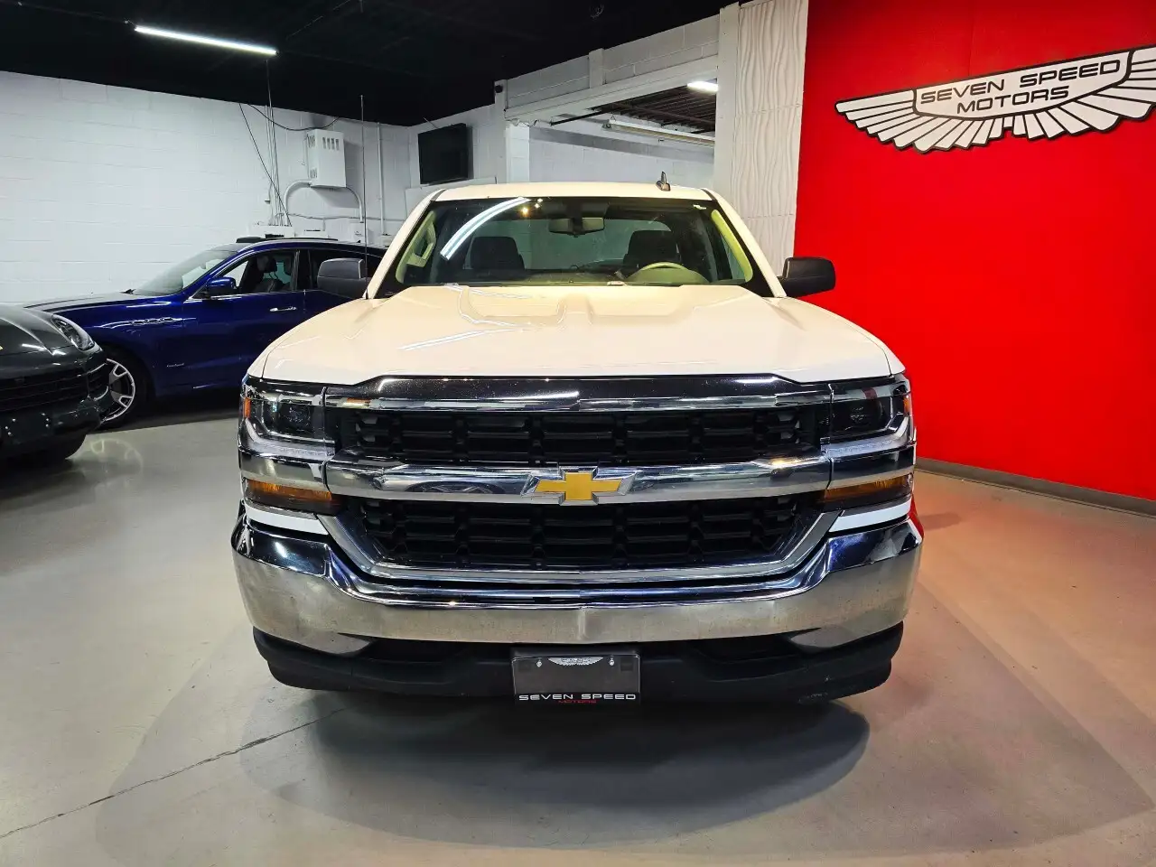 Chevrolet Silverado 1500 снимка Chevrolet Silverado 1500