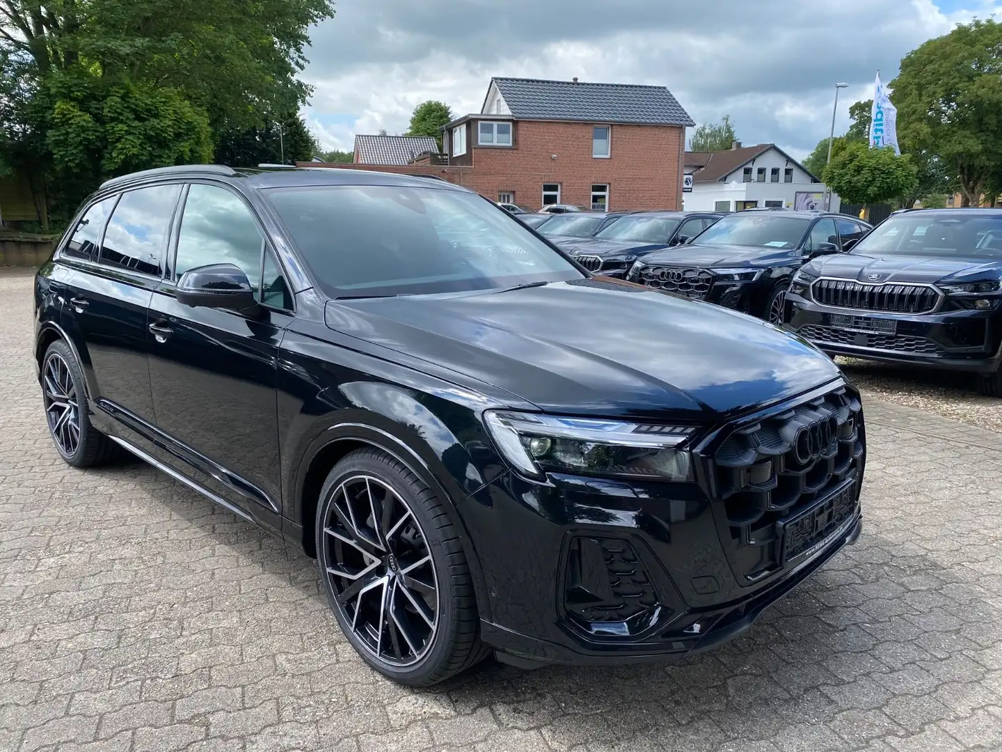 Audi Q7 50 TD  S line Pano Allradlenkung 22 Z Zwart - 1