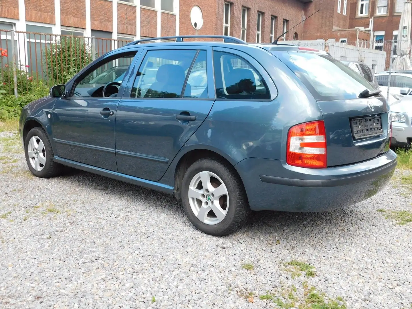 Skoda Fabia Combi Sport 1.4 16V Szary - 2