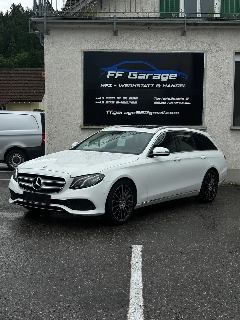 Mercedes-Benz E 220 d T Avantgarde Aut. - 1
