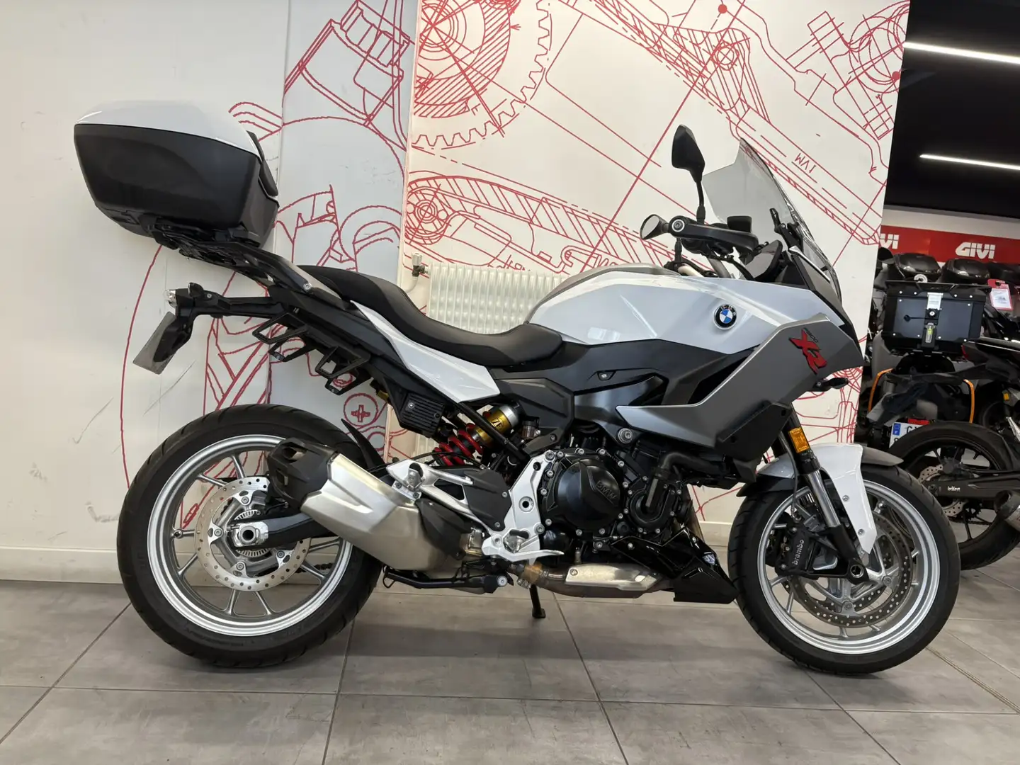 BMW F 900 XR Blanc - 1