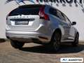 Volvo XC60 D4 Summum Rückfahrkamera/Bi-Xenon/NAVI Silber - thumbnail 3