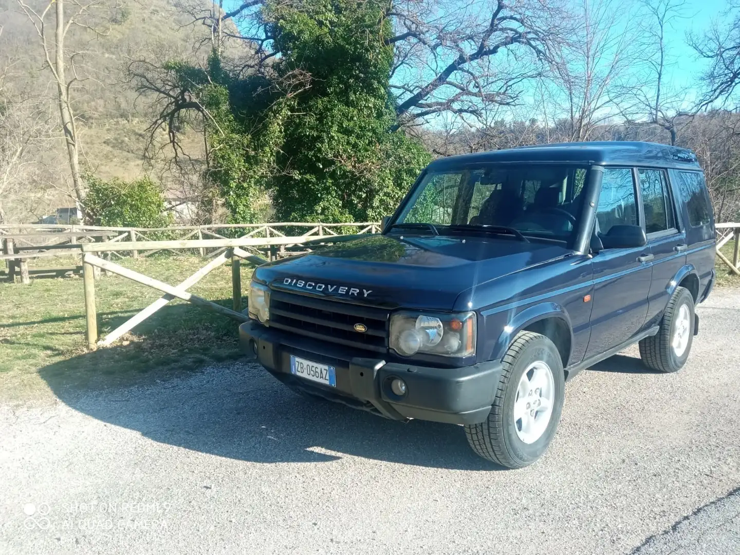 Land Rover Discovery 2.5 td5 S plava - 1
