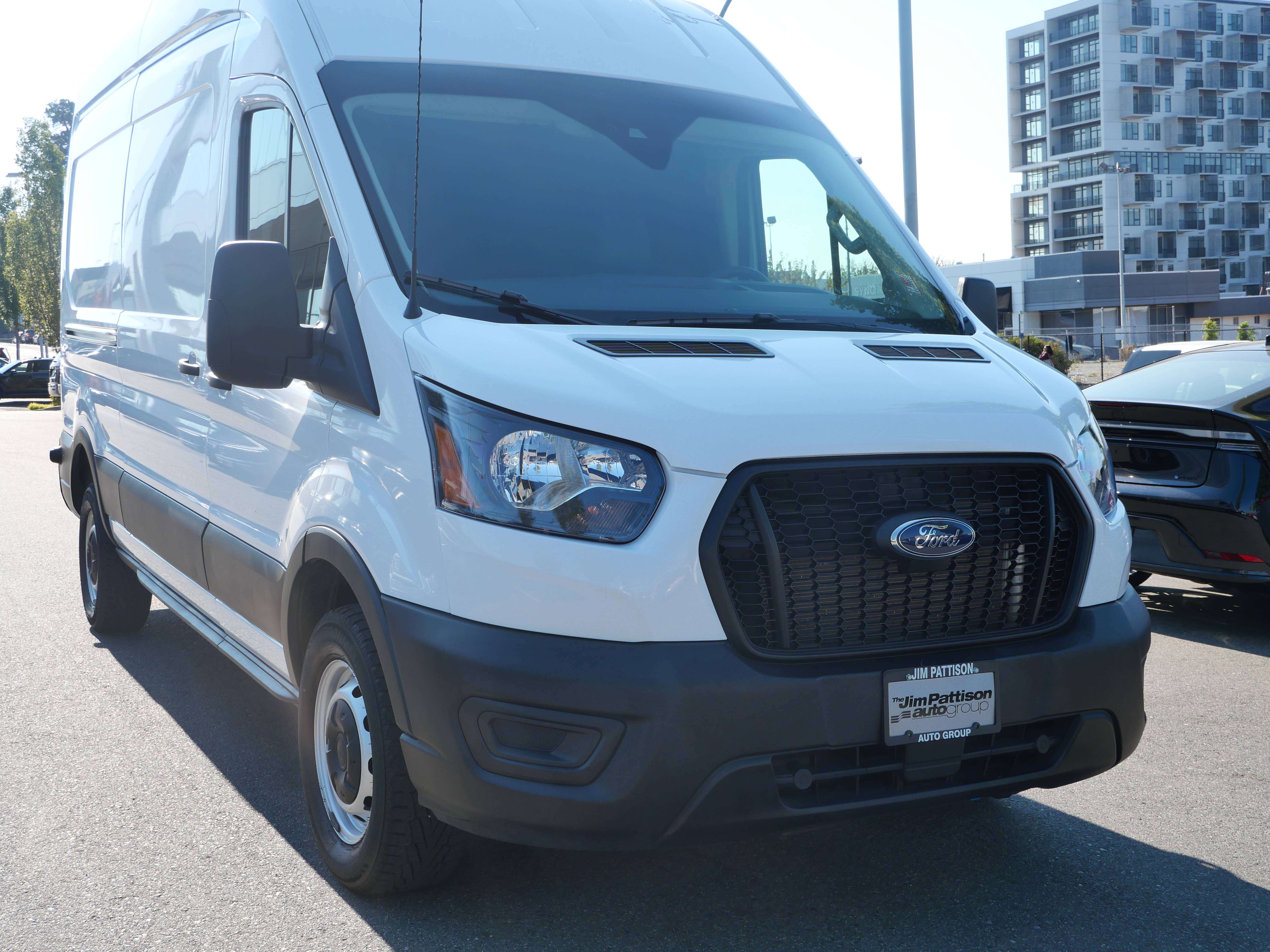 2025 Ford Transit Cargo Van