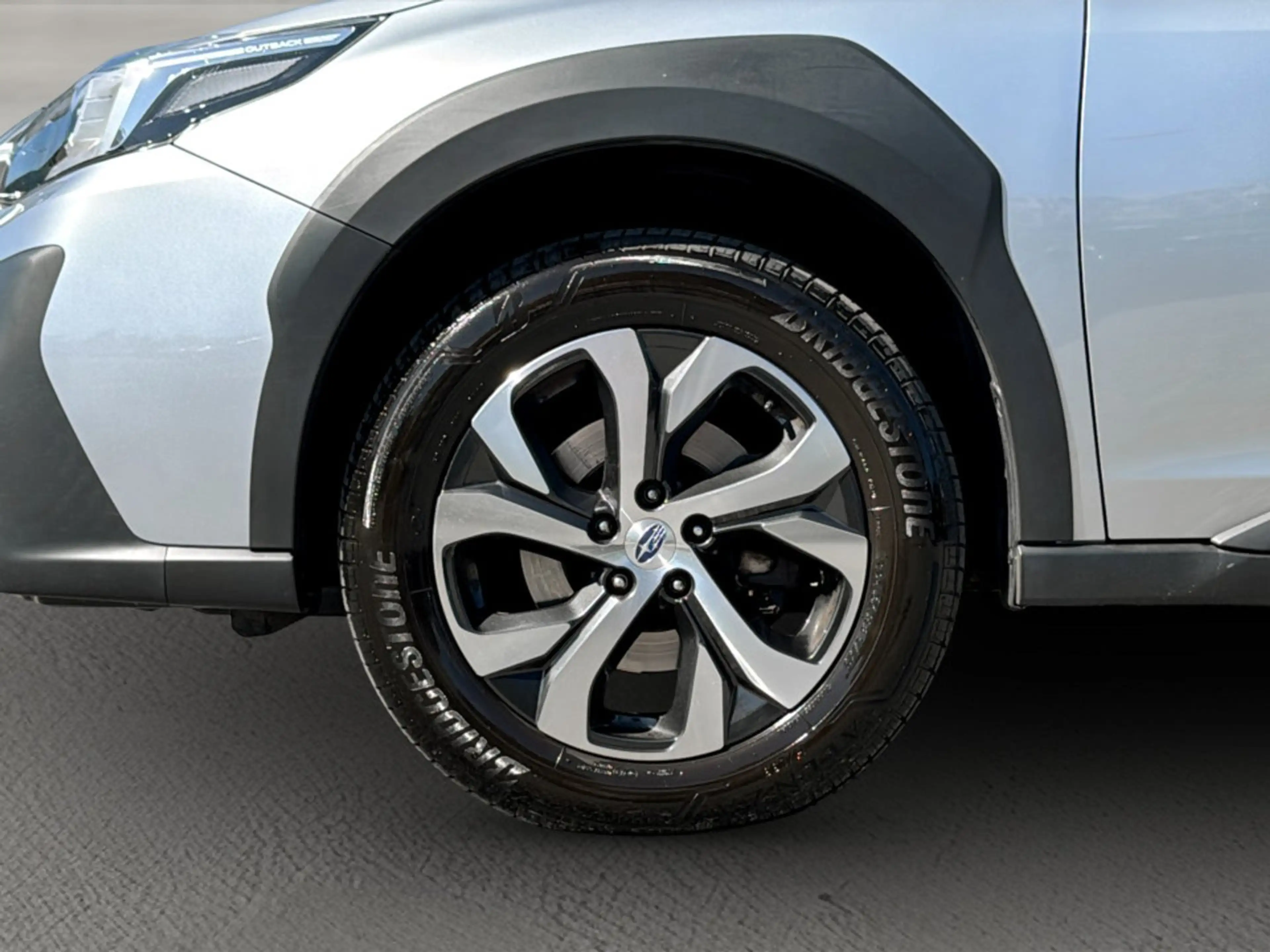 Subaru OUTBACK Premium — photo 6