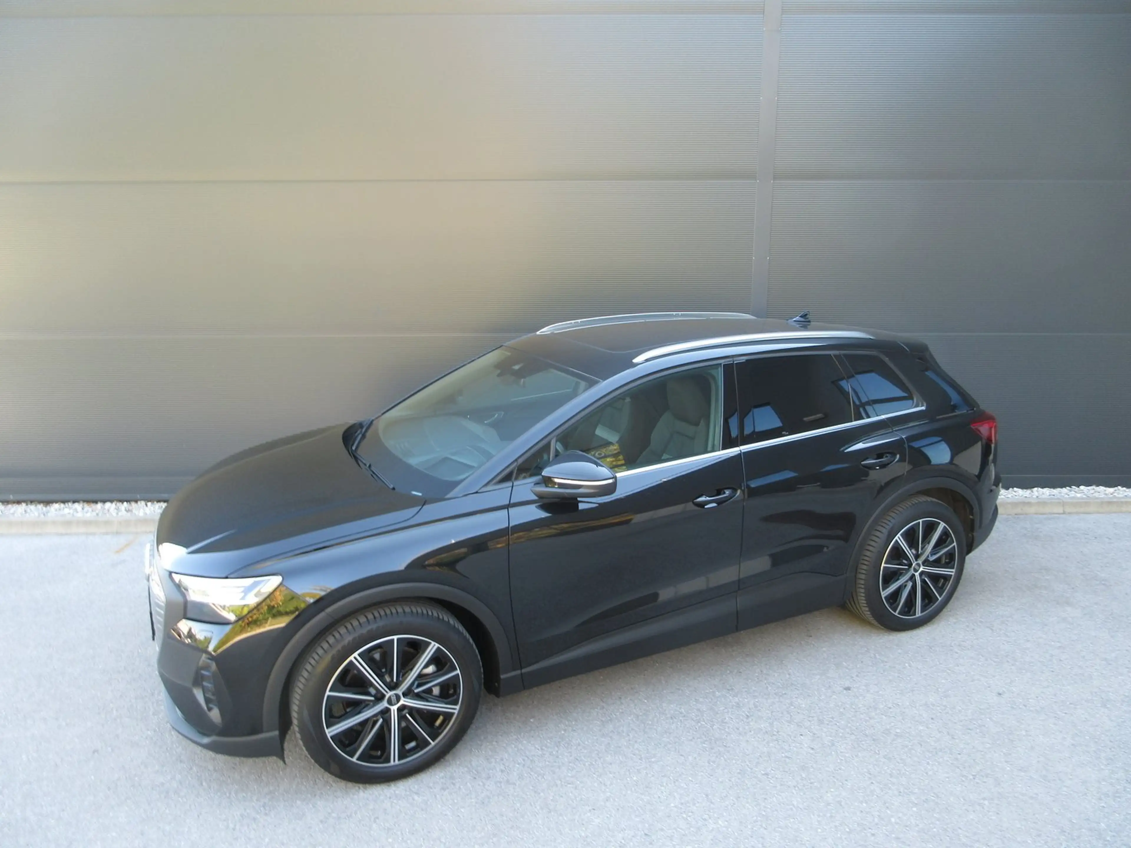 Audi Q4 e-tron Audi Q4 40 e-tron — photo 3