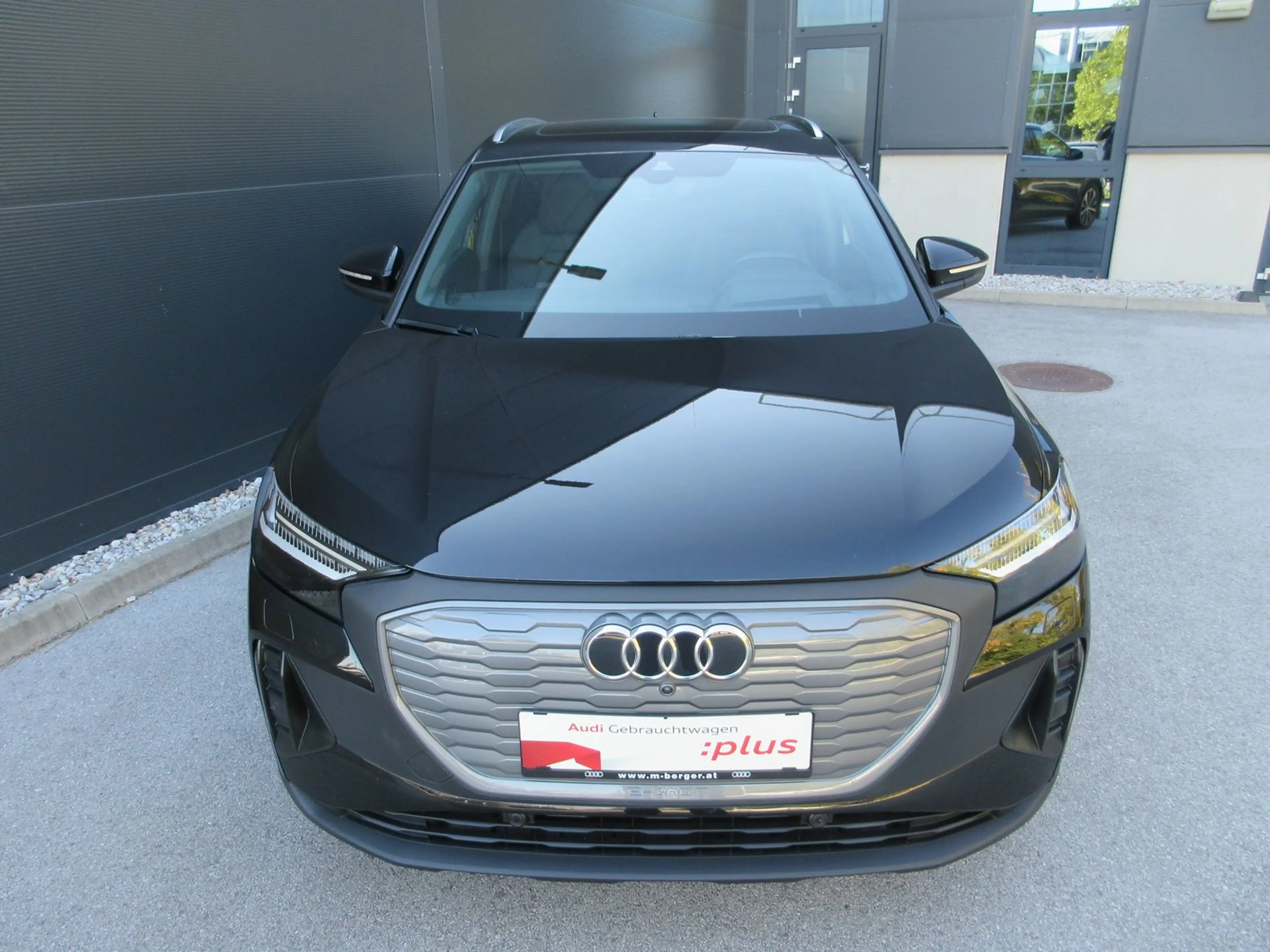 Audi Q4 e-tron Audi Q4 40 e-tron — photo 5
