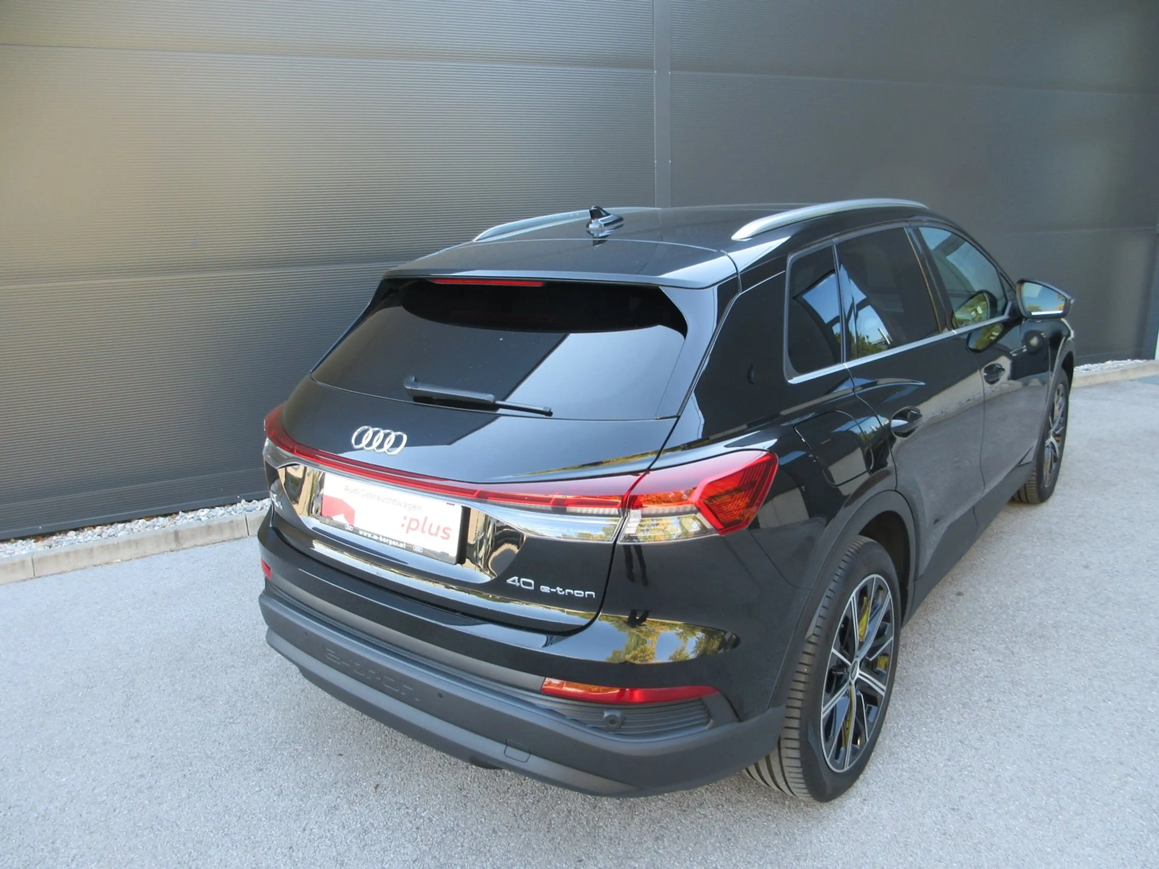 Audi Q4 e-tron Audi Q4 40 e-tron — photo 6