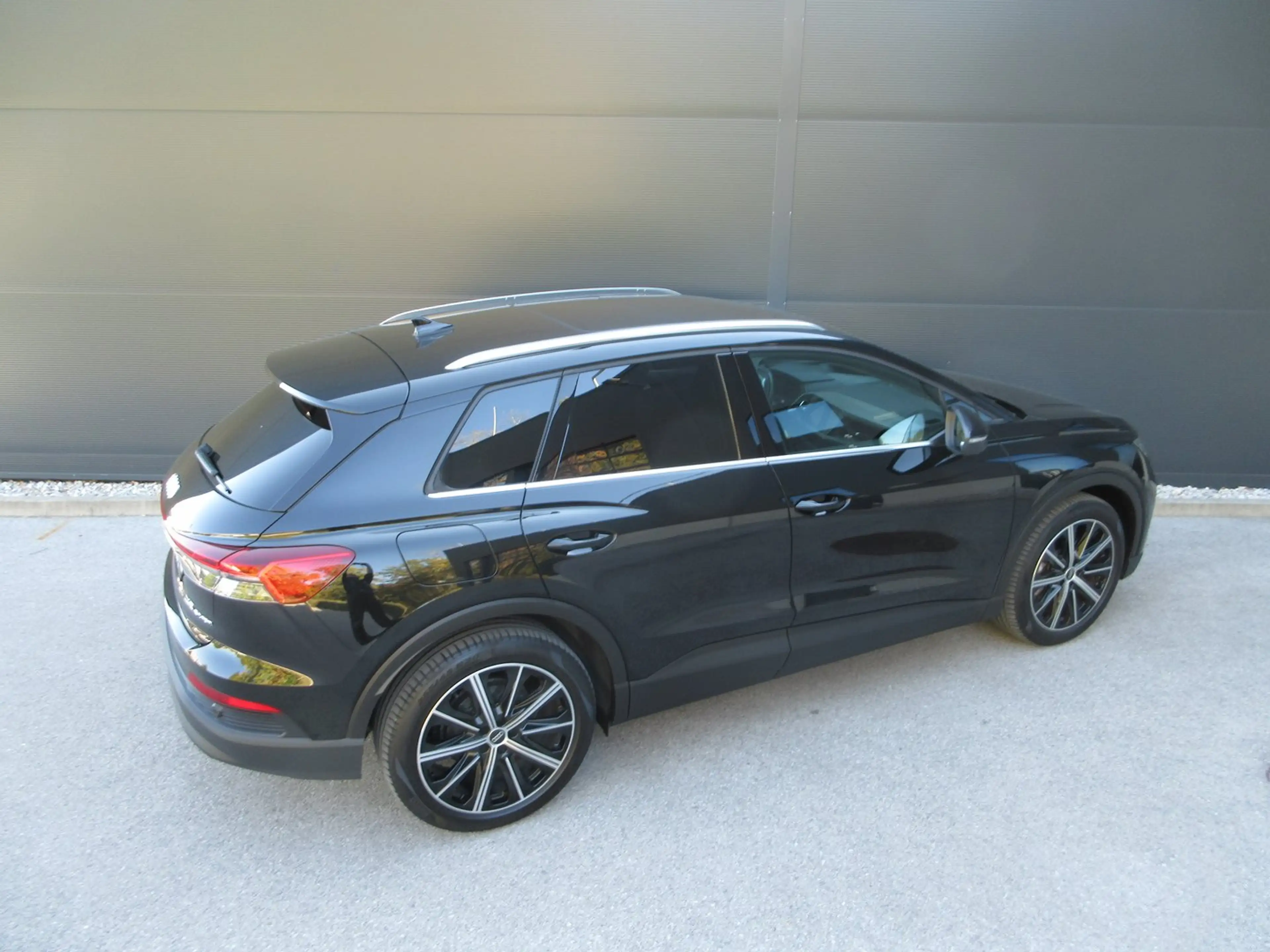 Audi Q4 e-tron Audi Q4 40 e-tron — photo 8