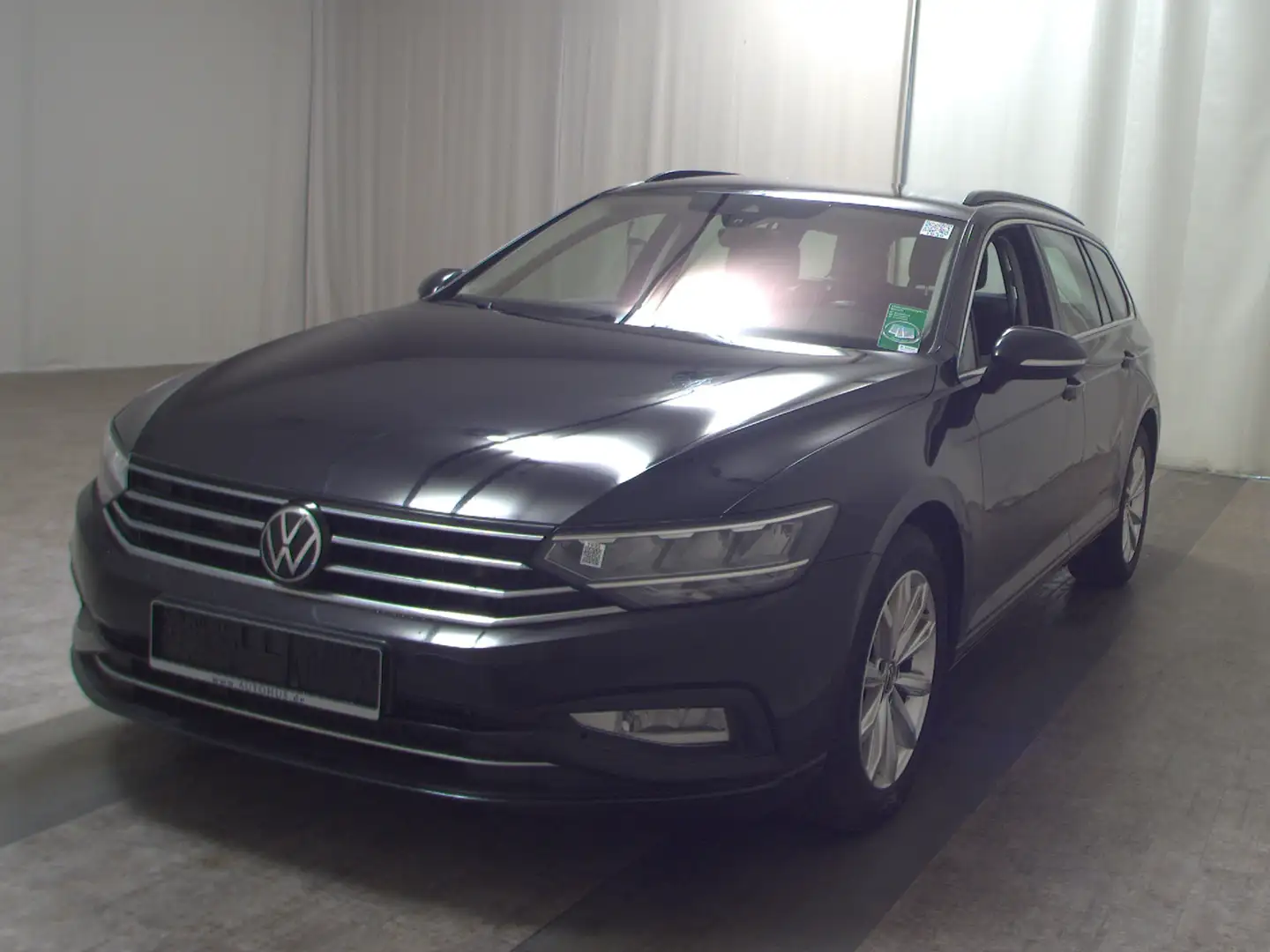 Volkswagen Passat Var. 2.0 TDI Business Navi DC HuD LED RFK Noir - 2