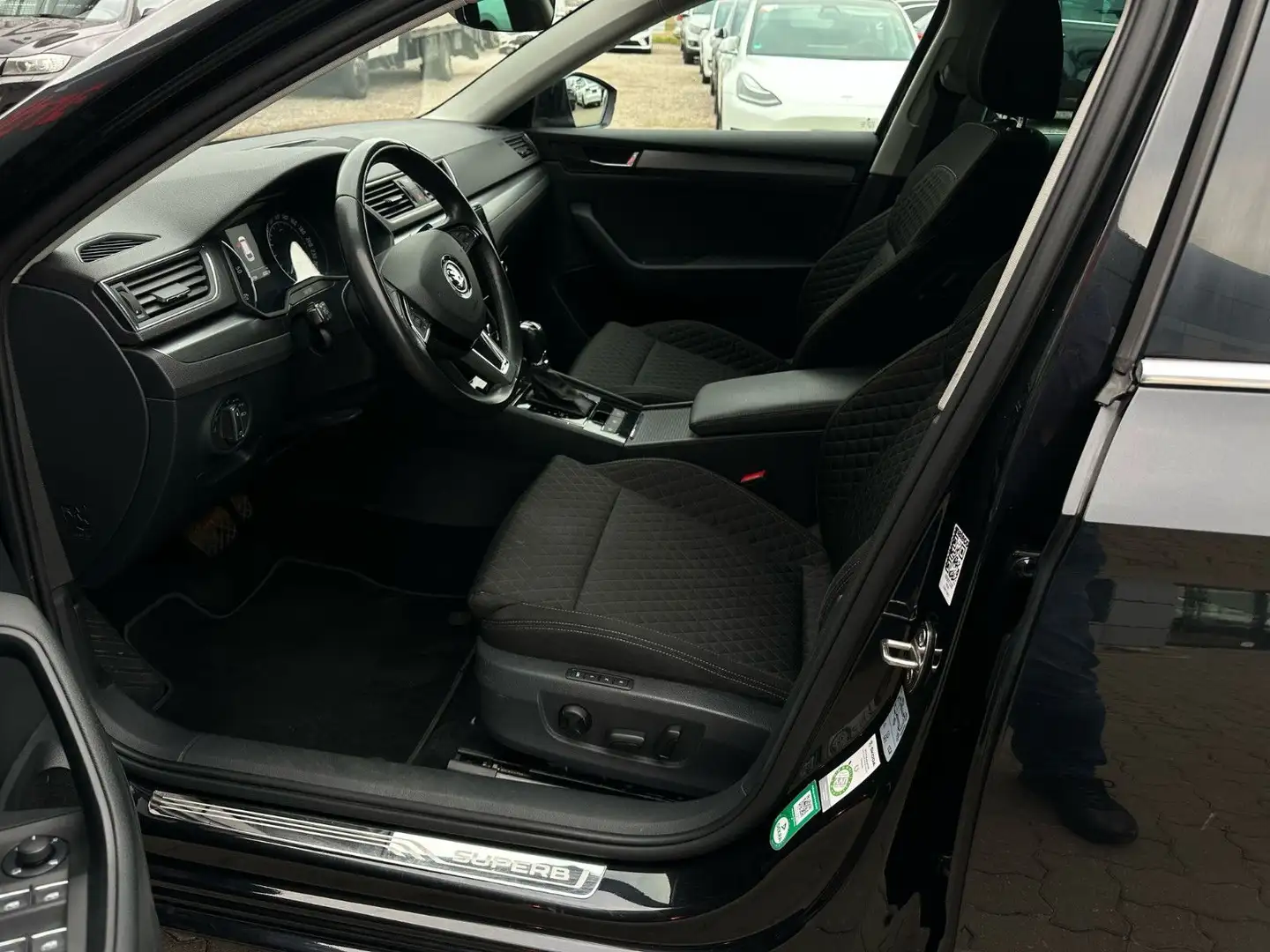 Skoda Superb Combi Style Car Play Temp Bi-Xenon AHK Schwarz - 2