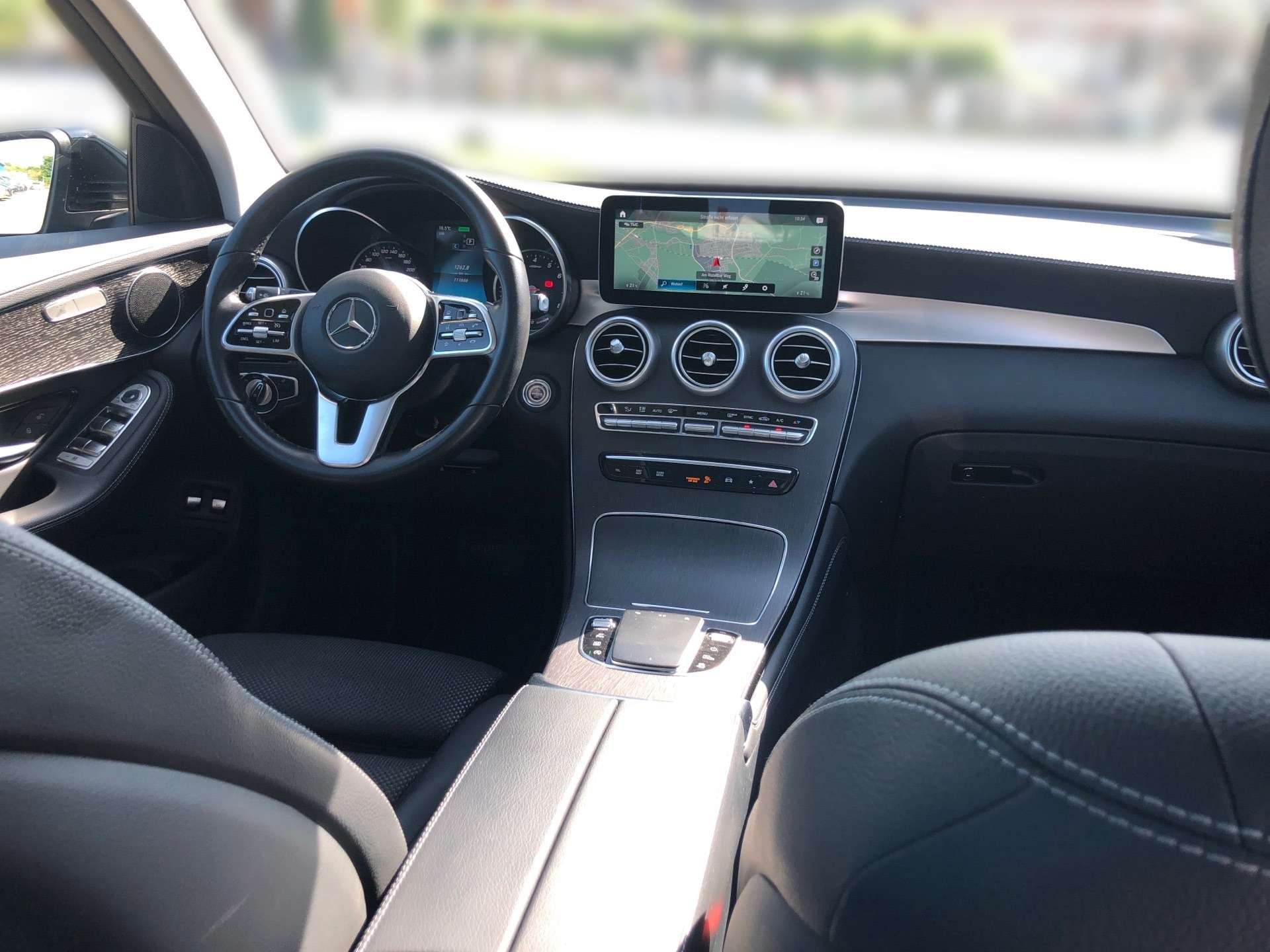 Mercedes-Benz GLC 200