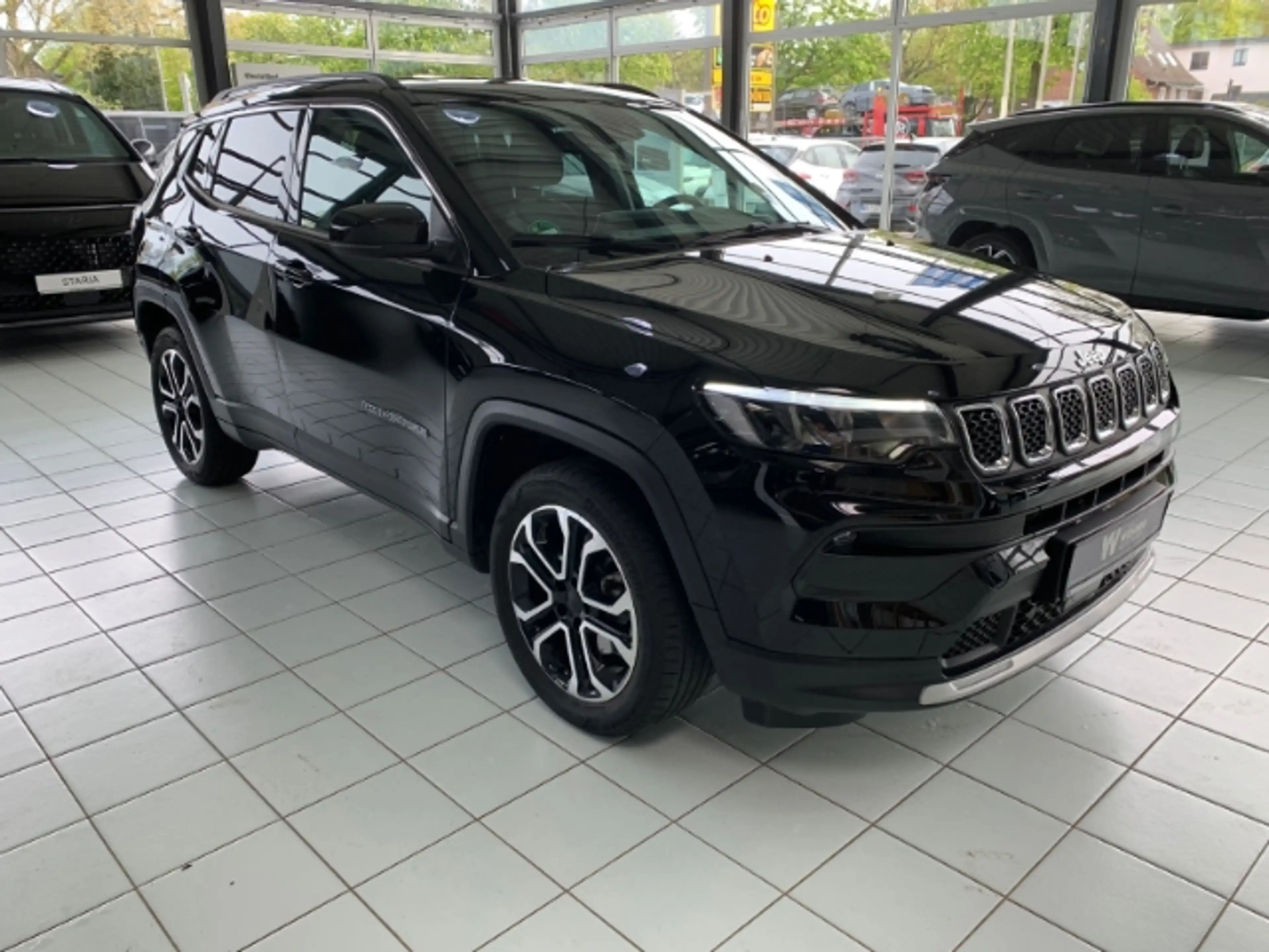 Jeep Compass Limited Mild-Hybrid FWD Digitales Cockpit LED ACC — photo 3
