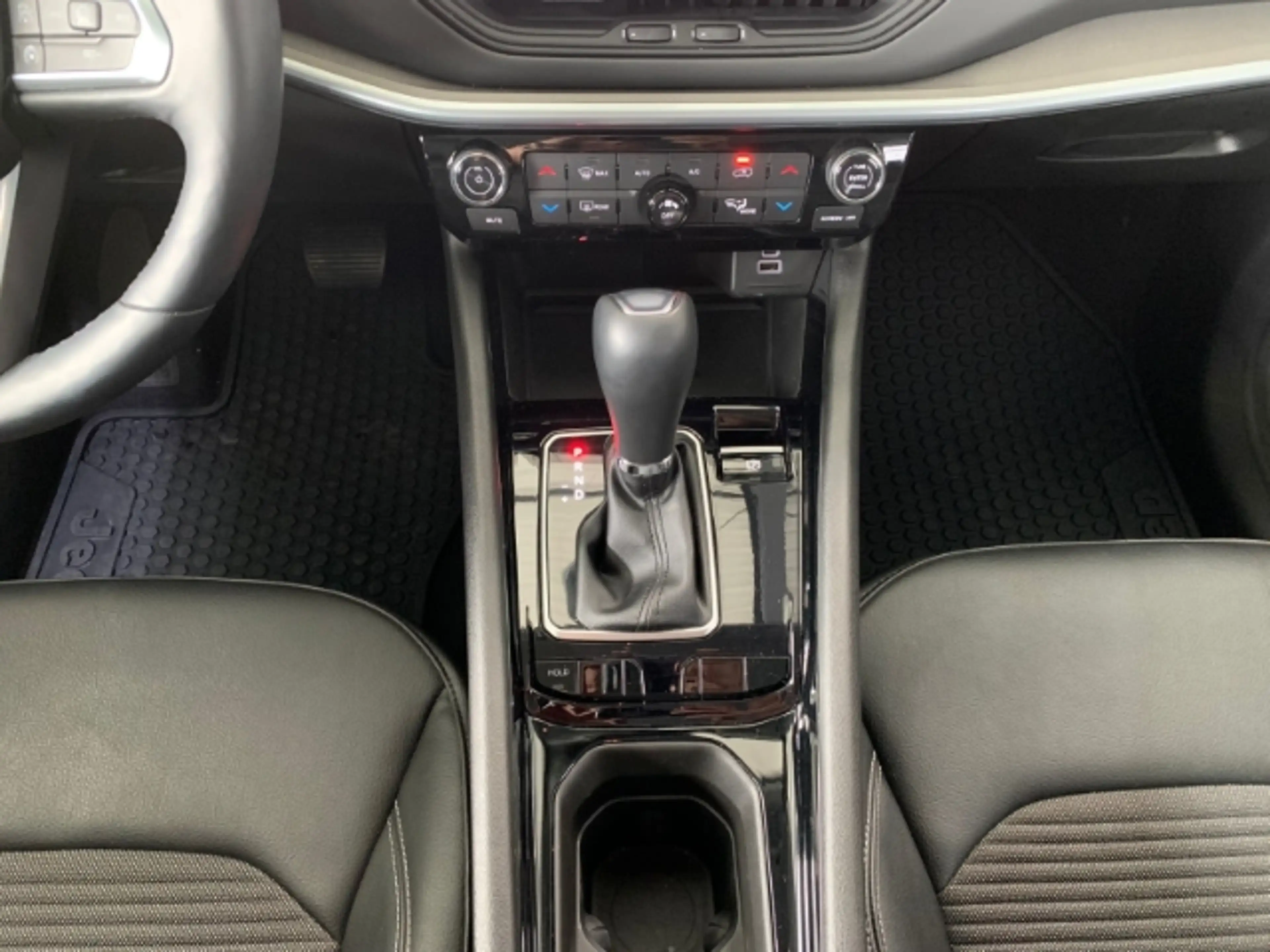 Jeep Compass Limited Mild-Hybrid FWD Digitales Cockpit LED ACC — photo 14