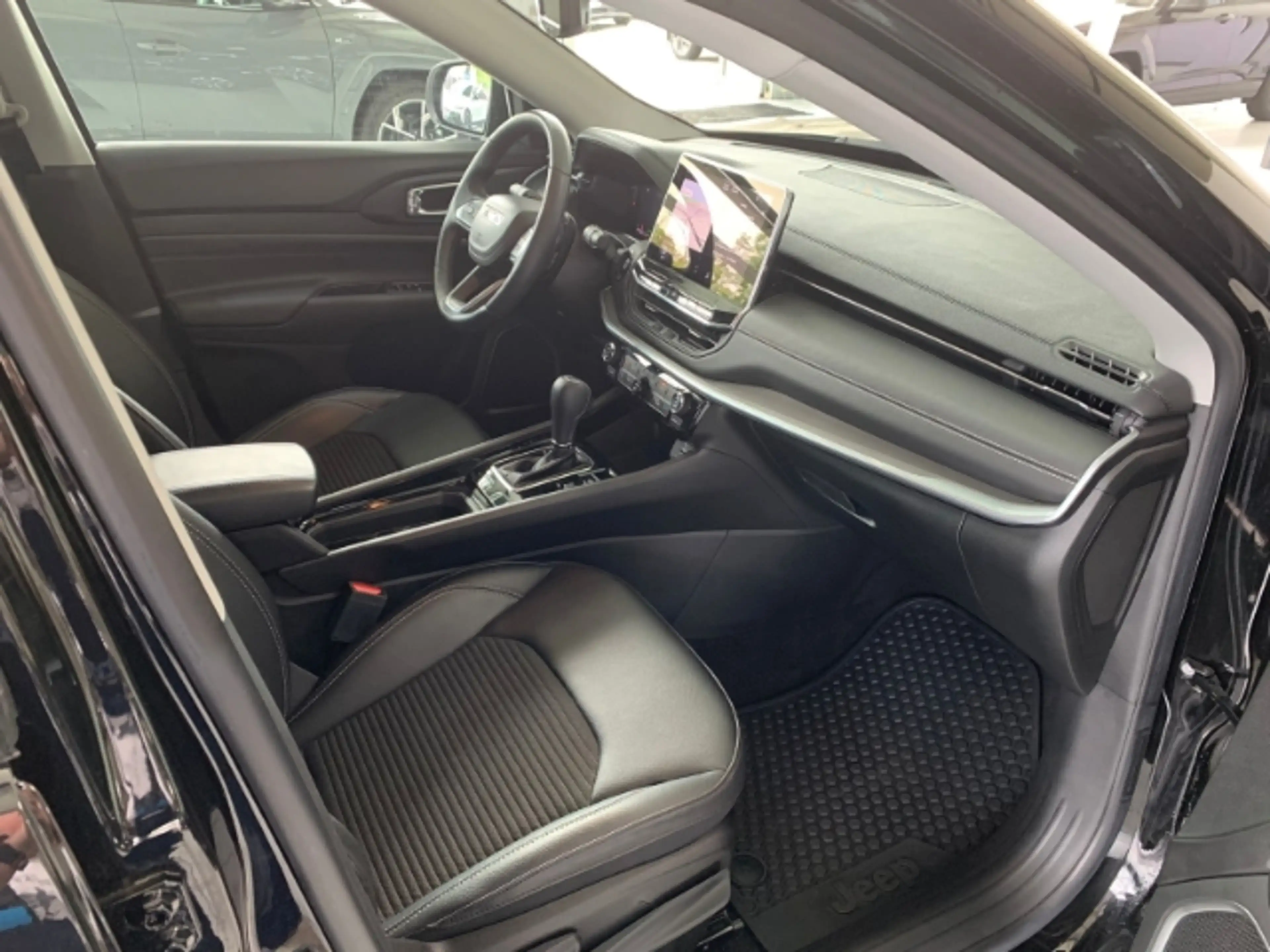 Jeep Compass Limited Mild-Hybrid FWD Digitales Cockpit LED ACC — photo 10