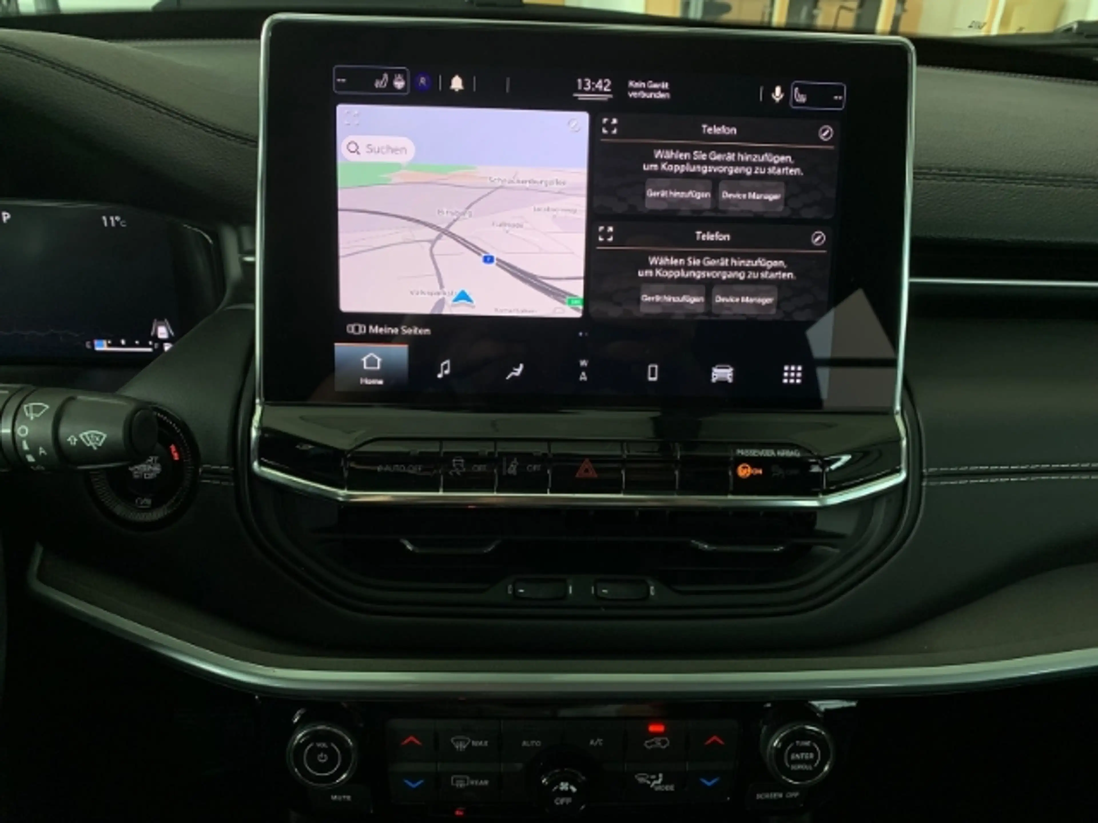 Jeep Compass Limited Mild-Hybrid FWD Digitales Cockpit LED ACC — photo 13