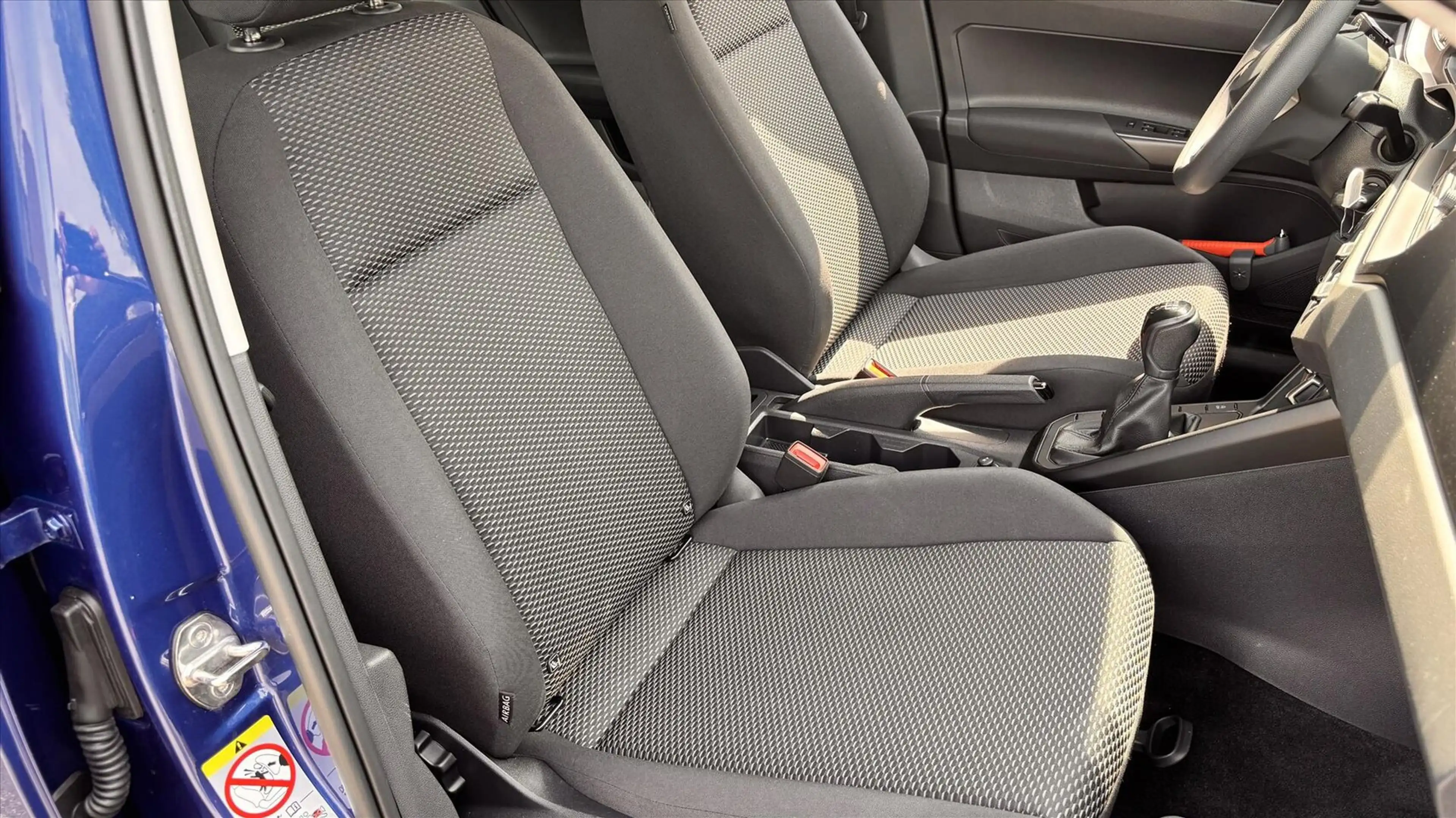 Volkswagen Polo 1.0 MPI Polo — photo 8