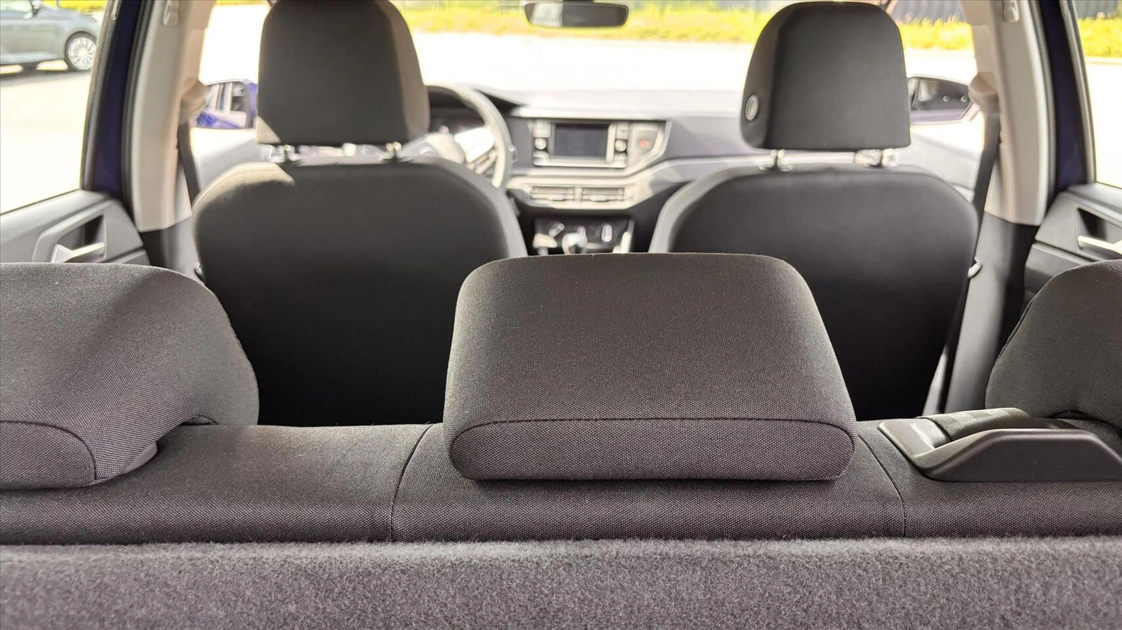 Volkswagen Polo 1.0 MPI Polo — photo 10